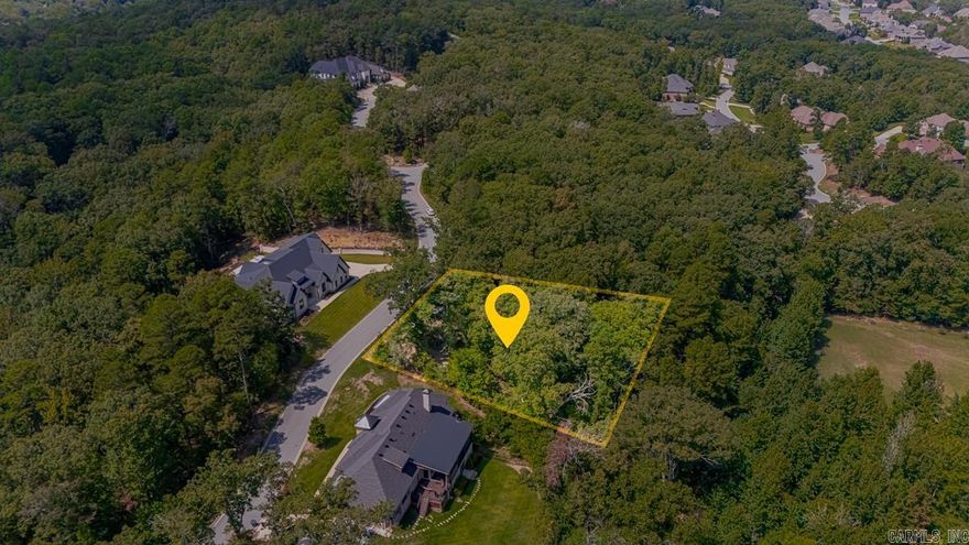 Located in the loved Woodlands Edge. 0.52 acres. Build your own dream house. Great price and the last lot in the Preserve. Greenspace in back. . Convenient location to dining, shopping, grocery and hospital. Hurry to see before it is gone. Please see agent’s remarks.