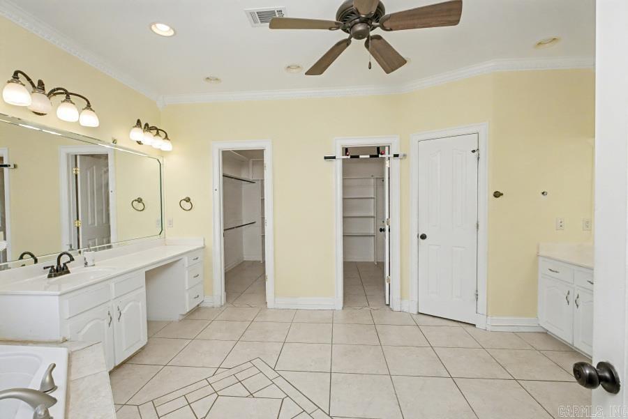 WOODLANDS - Residential