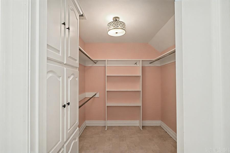 WOODLANDS - Residential