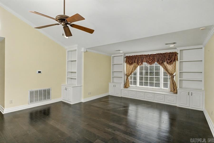 WOODLANDS - Residential