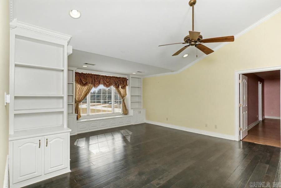 WOODLANDS - Residential