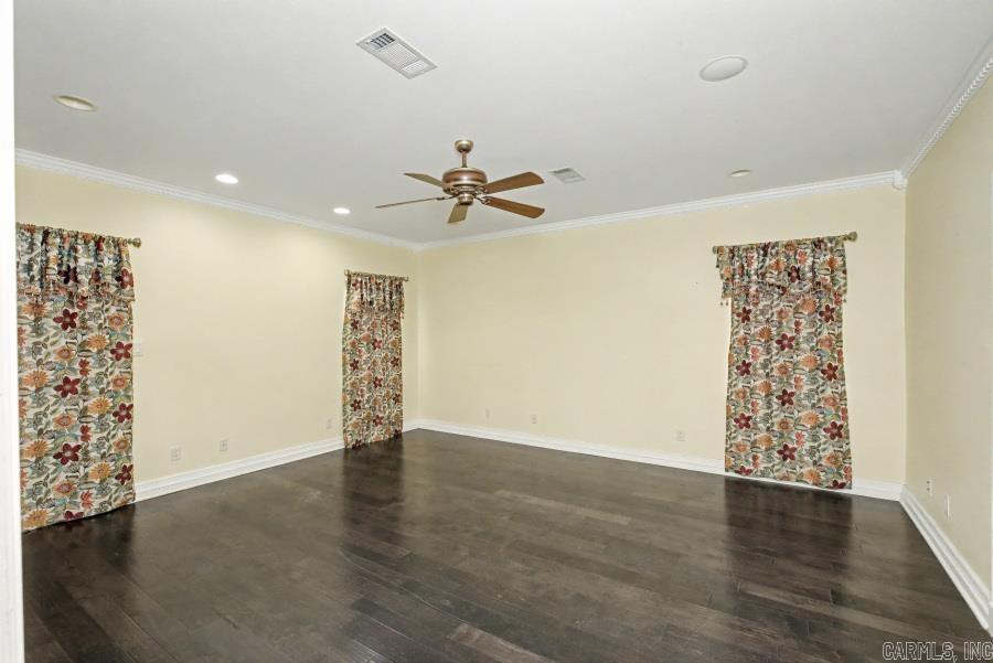 WOODLANDS - Residential