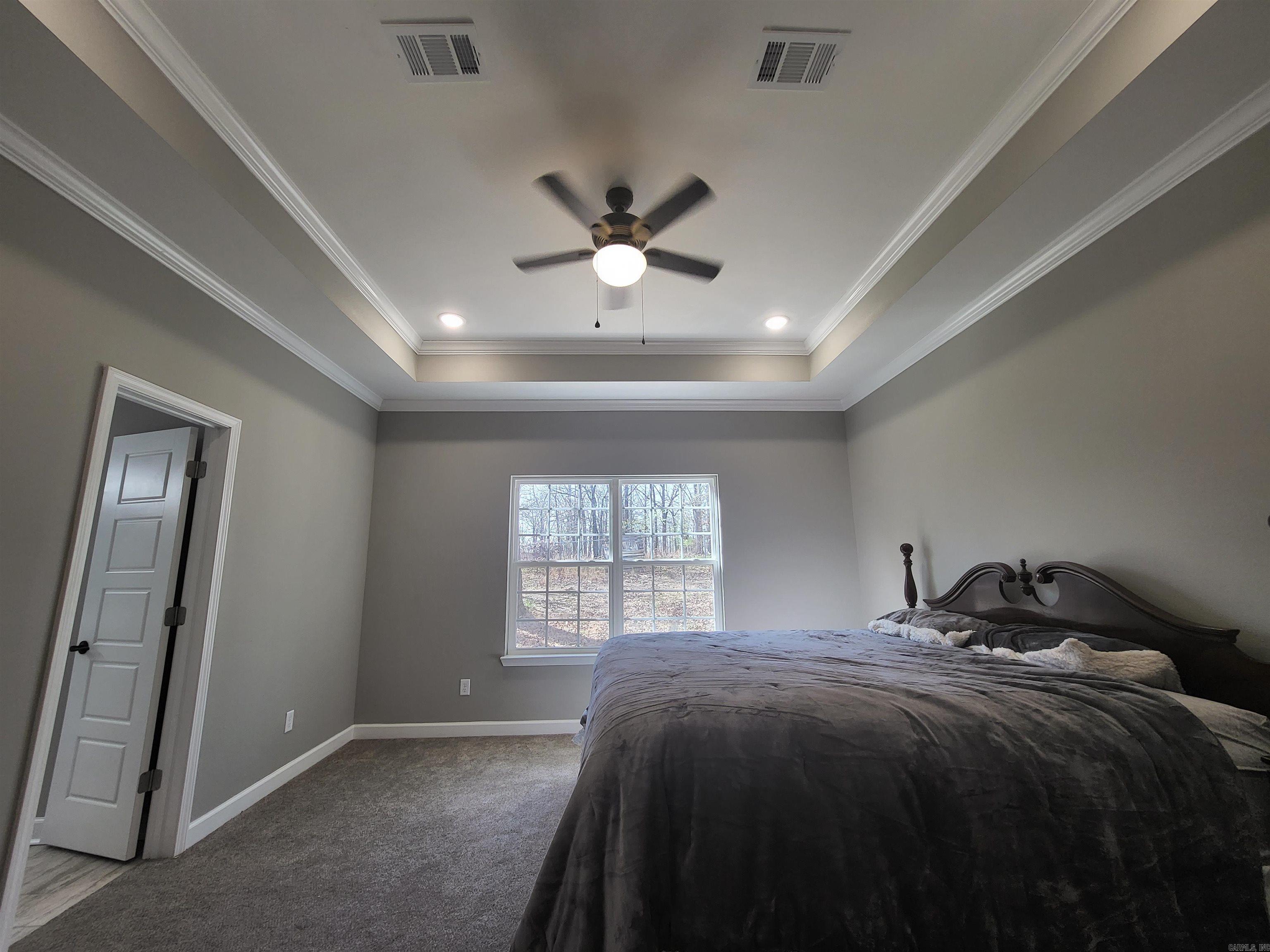 DEEREWOOD - Residential