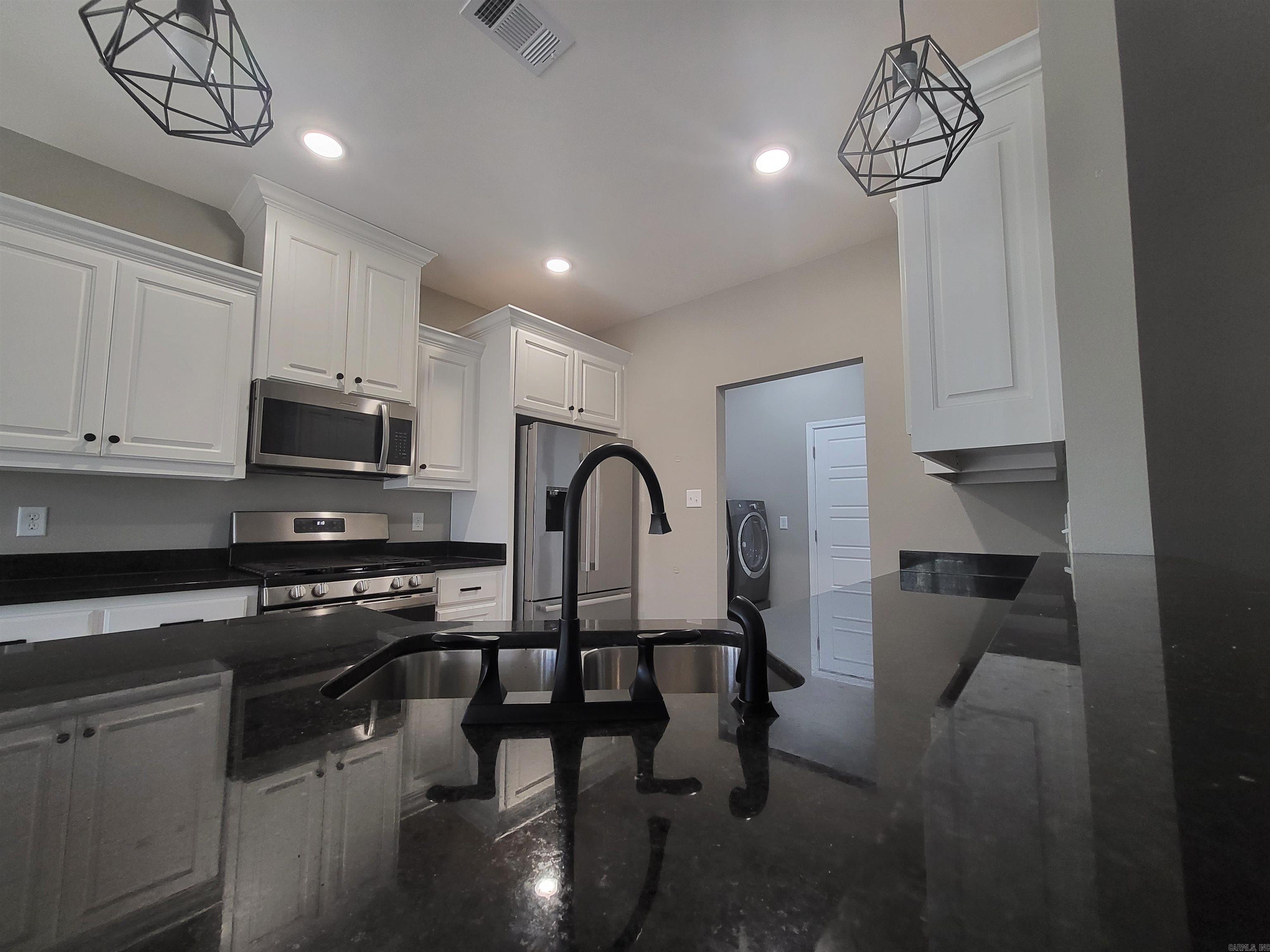 DEEREWOOD - Residential