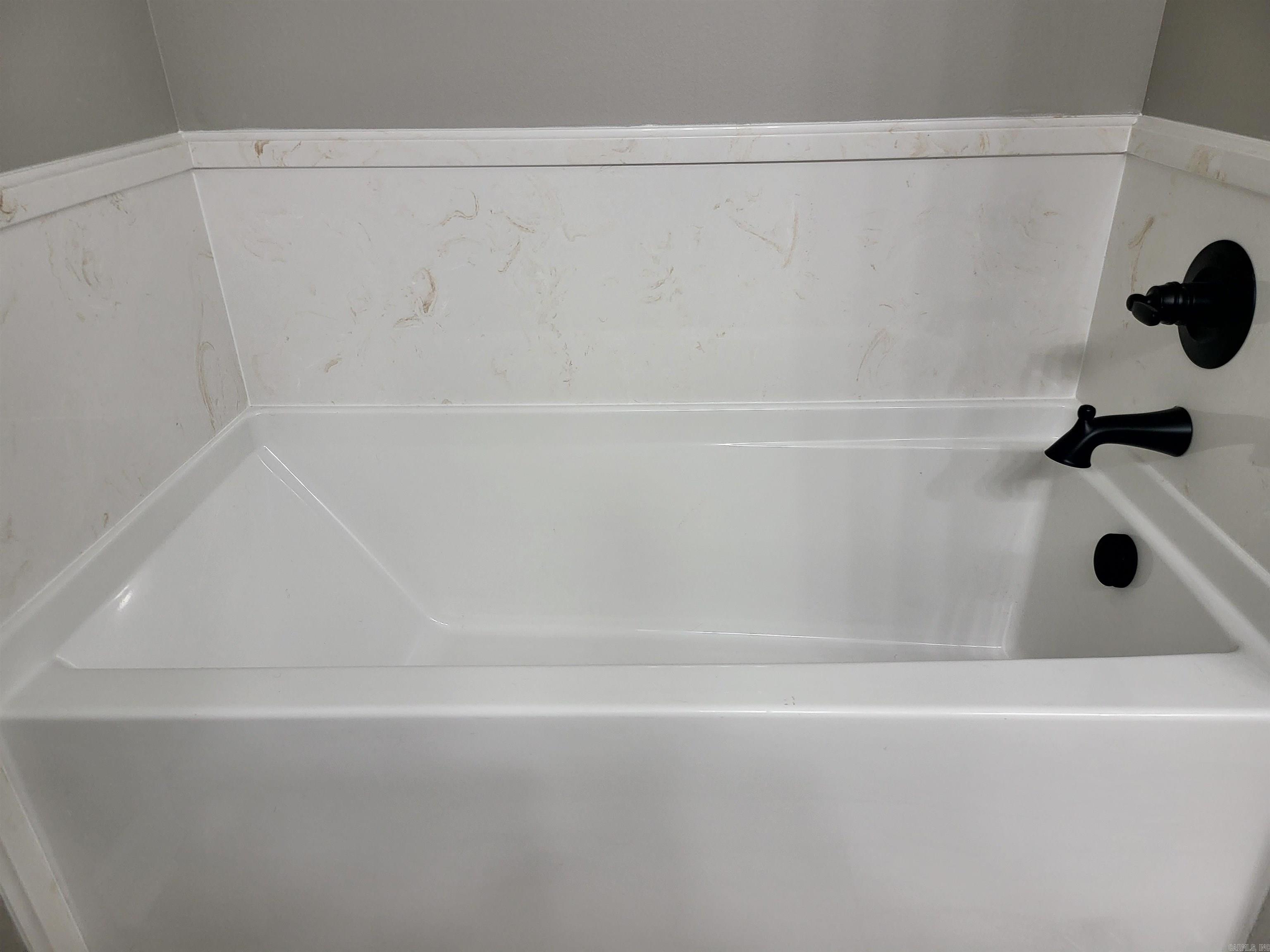 DEEREWOOD - Residential