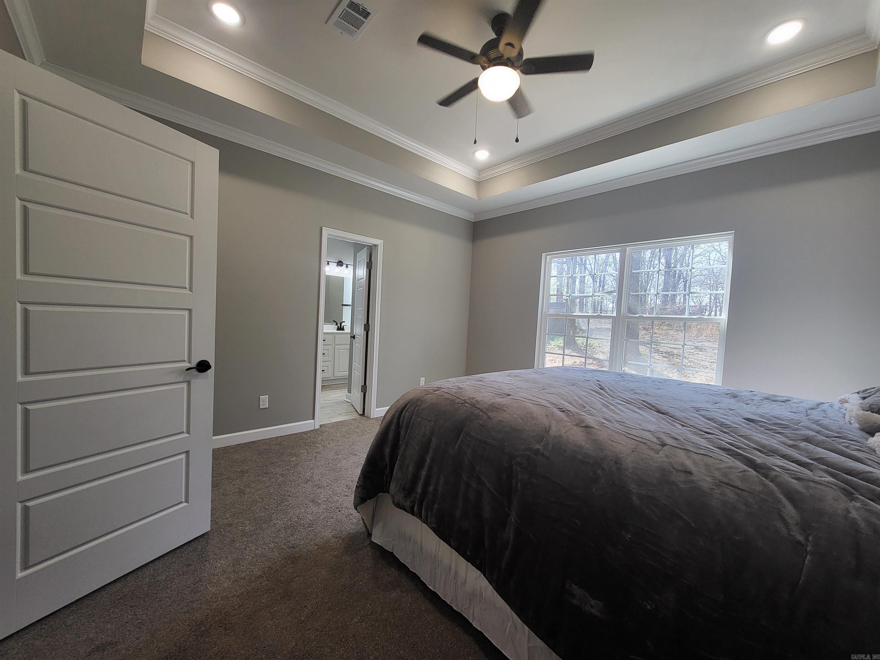 DEEREWOOD - Residential