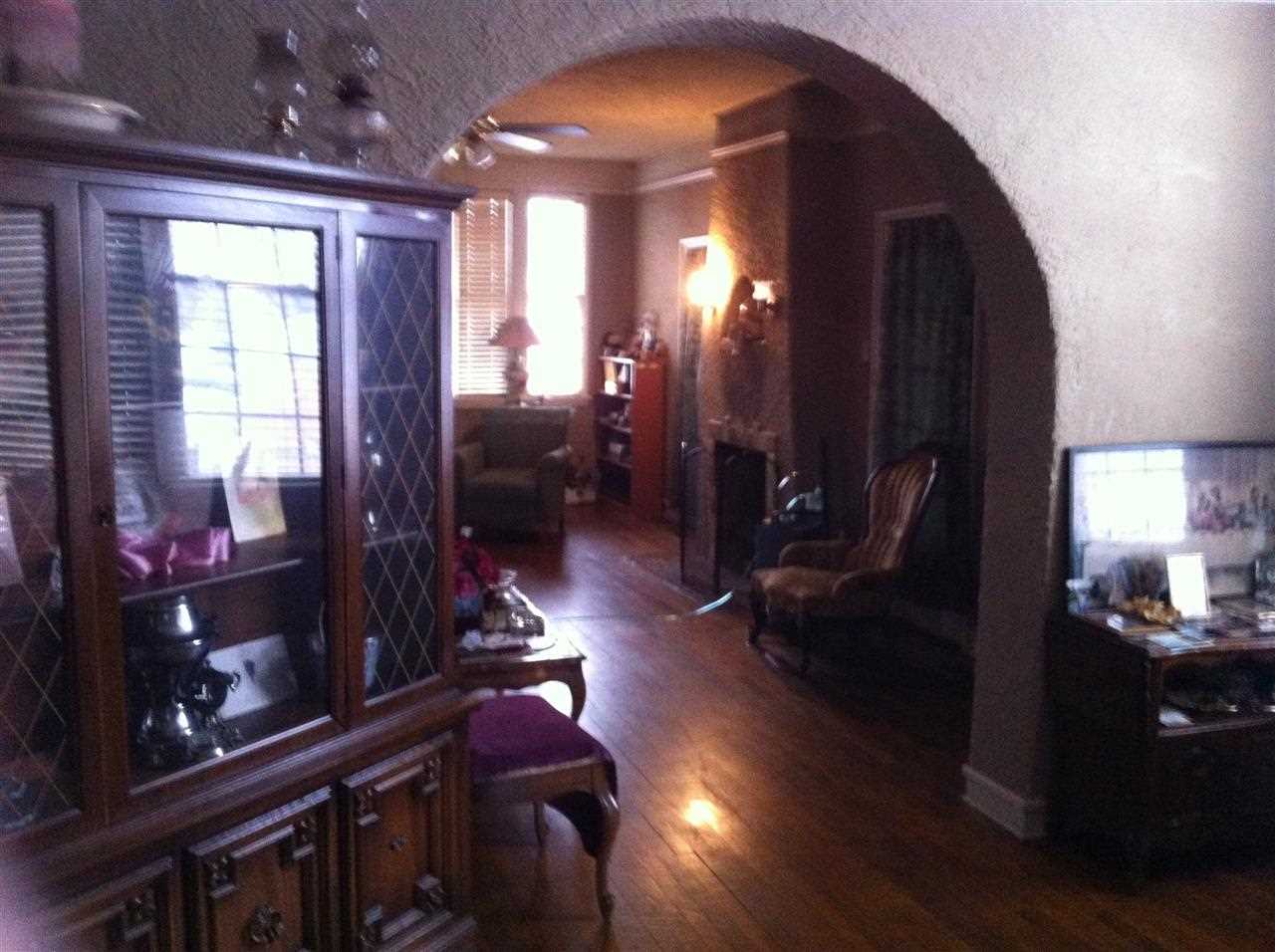 OAKHURST - Residential