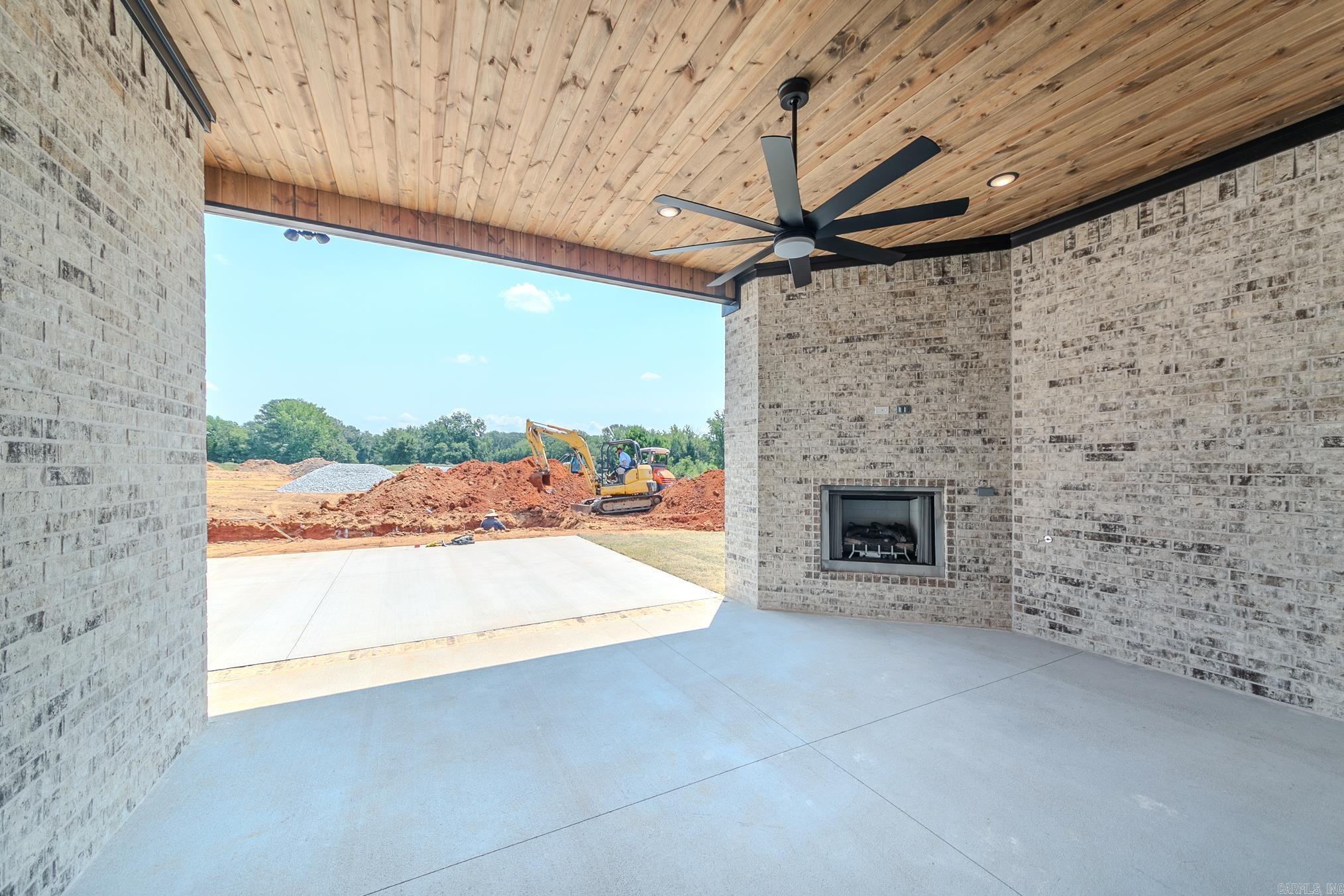 AUGUSTA ESTATES - Residential