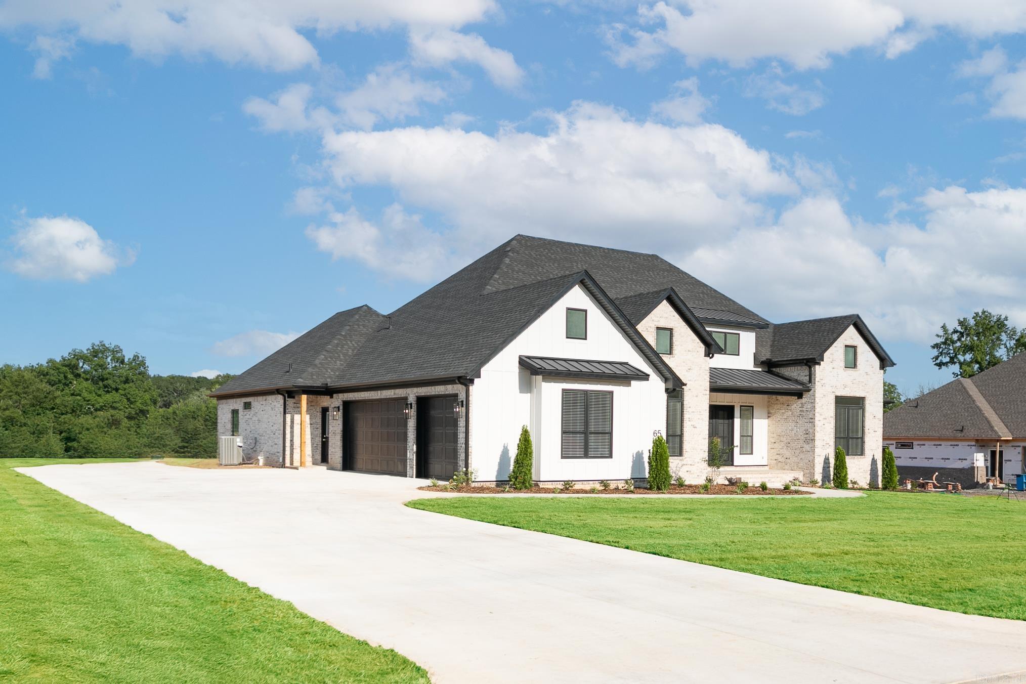 AUGUSTA ESTATES - Residential