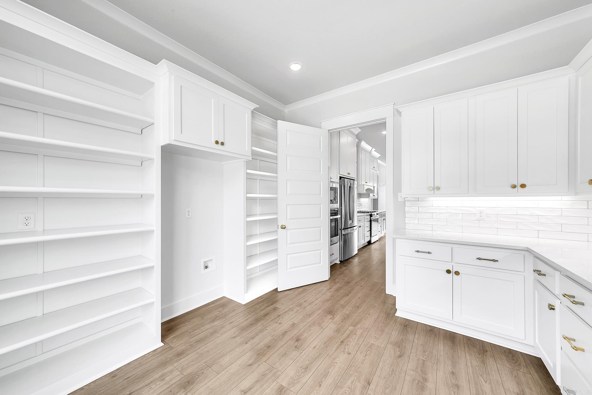 AUGUSTA ESTATES - Residential