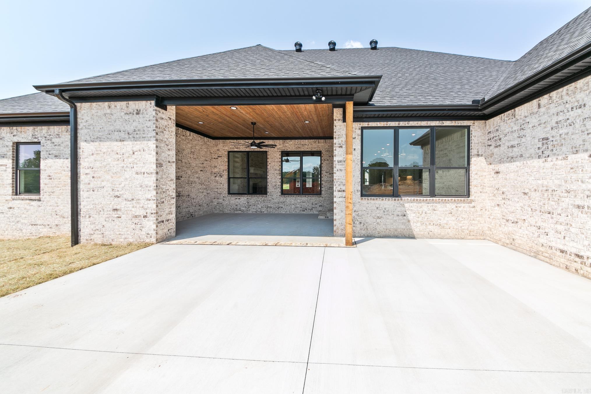 AUGUSTA ESTATES - Residential