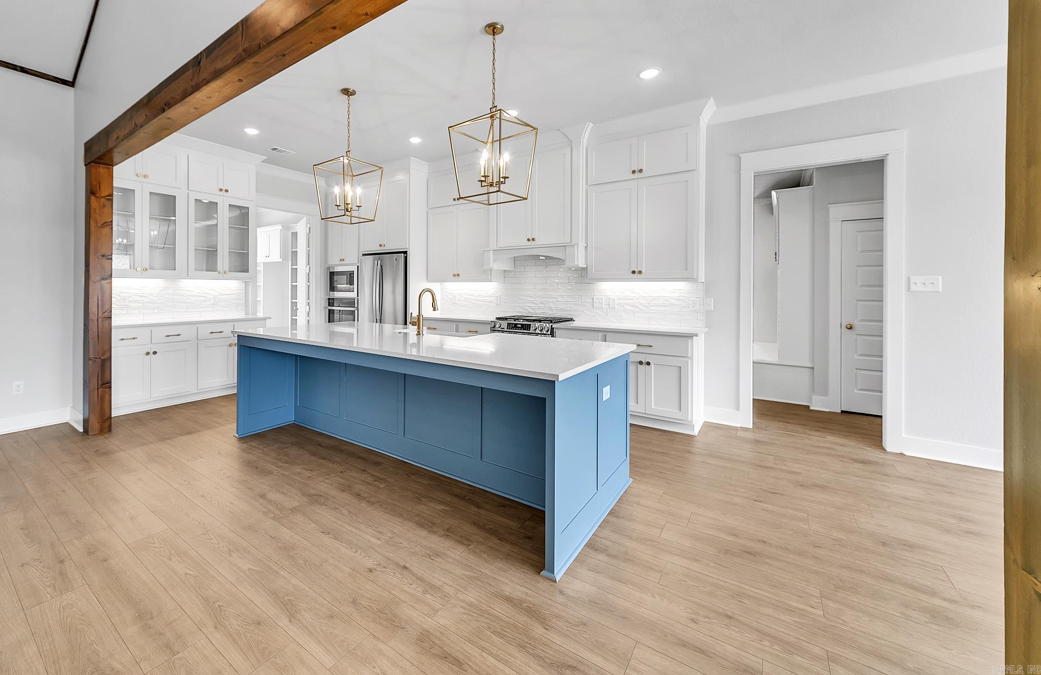 AUGUSTA ESTATES - Residential