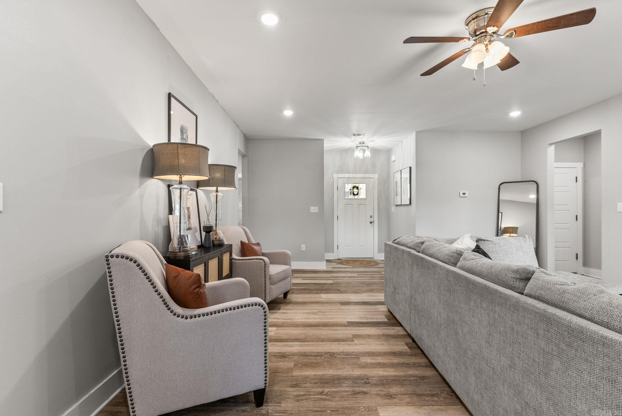 CANTEN COVE - Residential