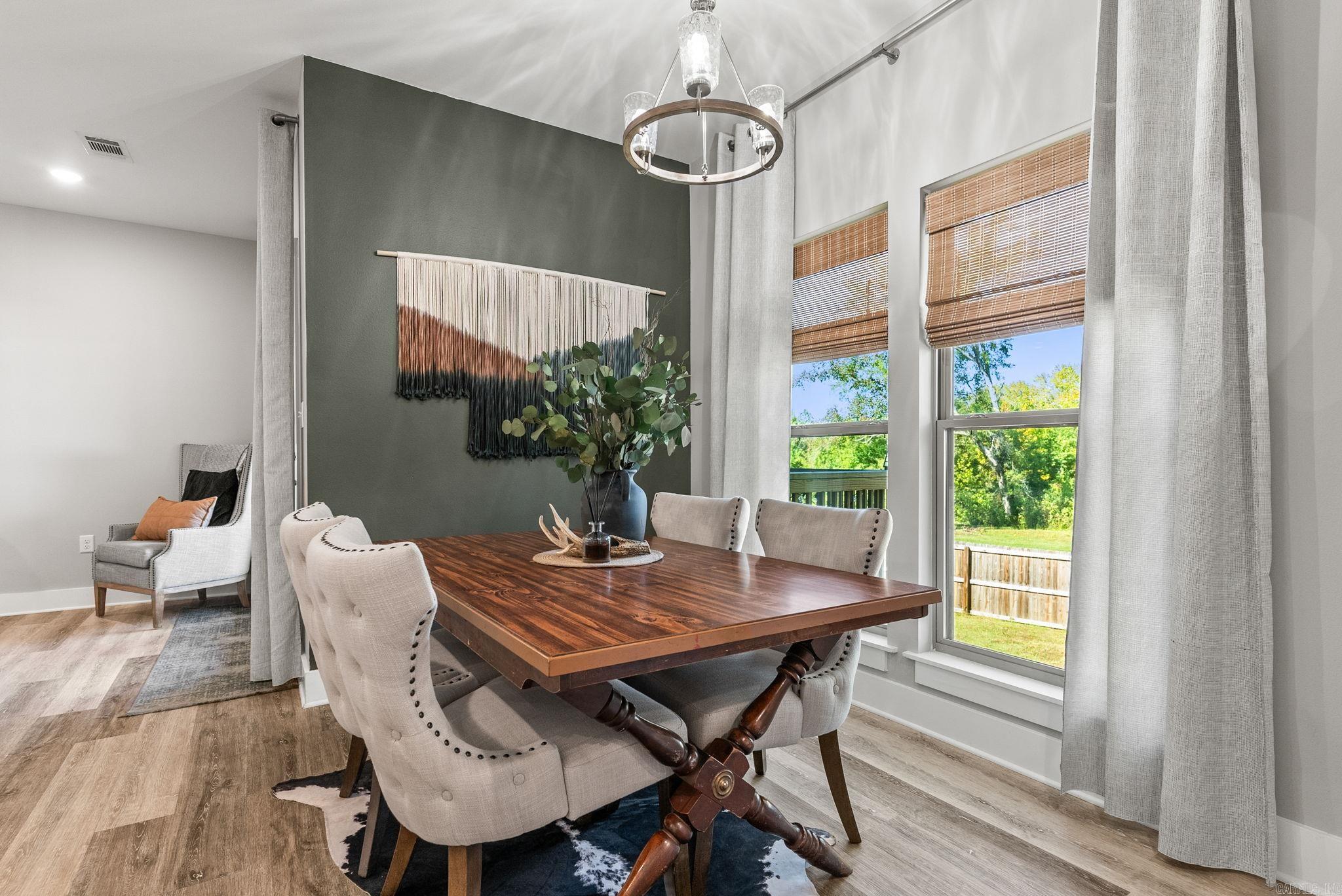 CANTEN COVE - Residential