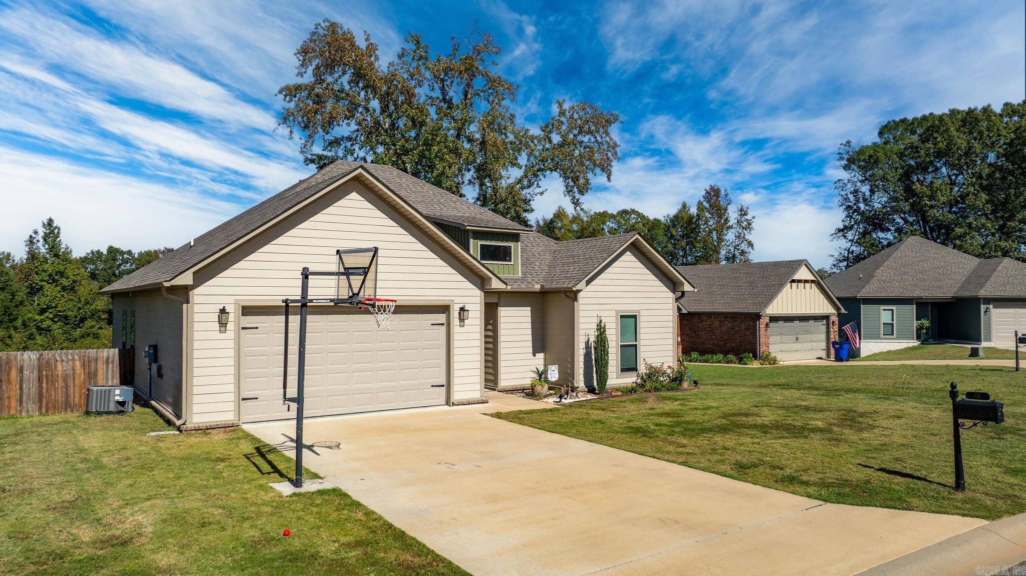 CANTEN COVE - Residential