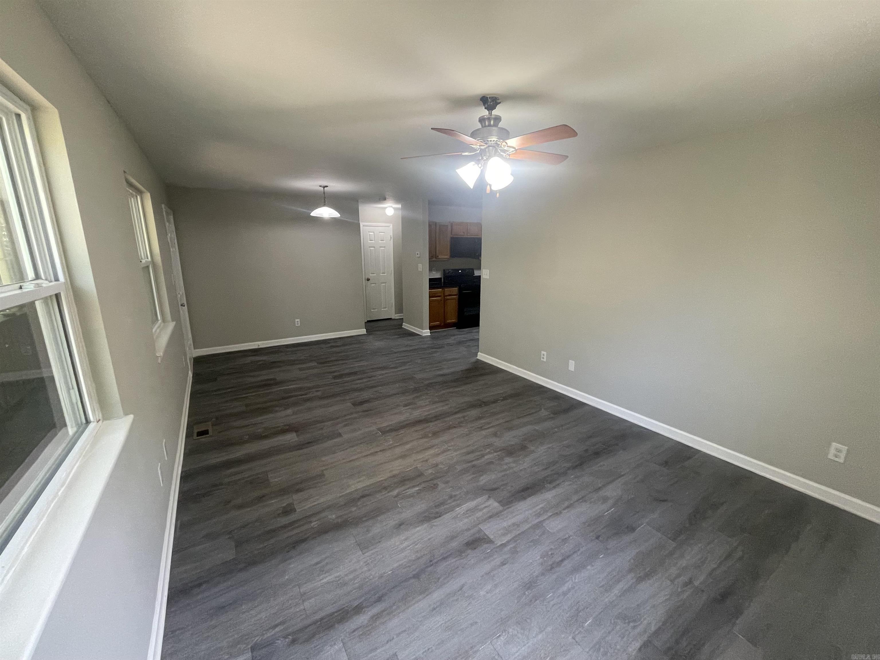 nil - Residential Lease