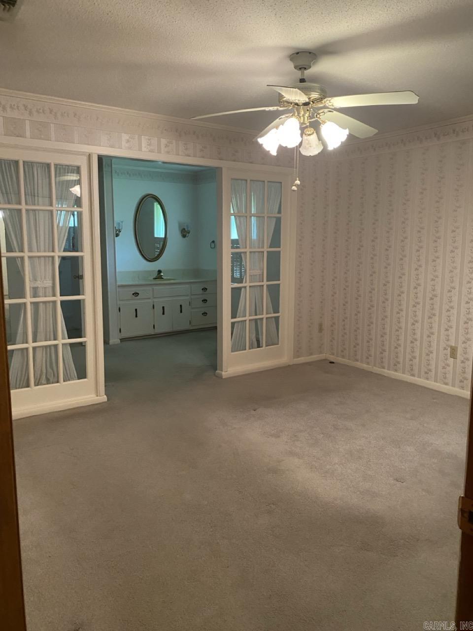 South Gate - Residential