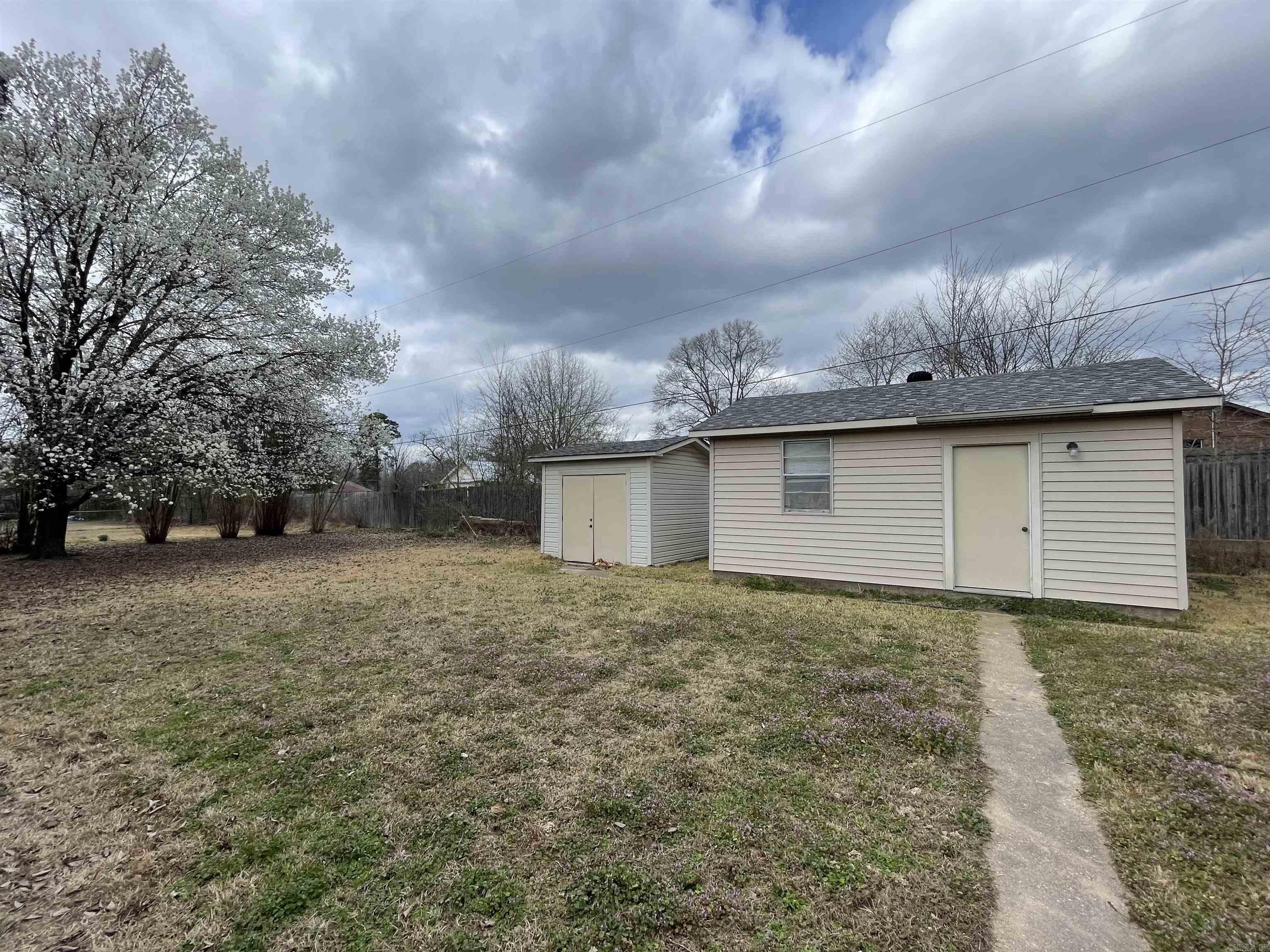 South Gate - Residential