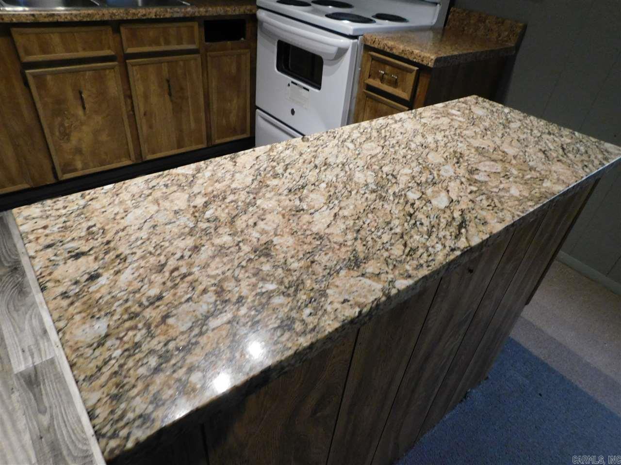 1N-13-17 - Residential Lease