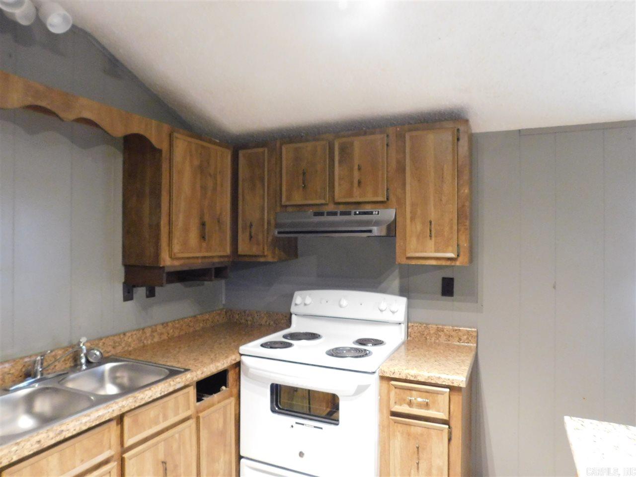 1N-13-17 - Residential Lease