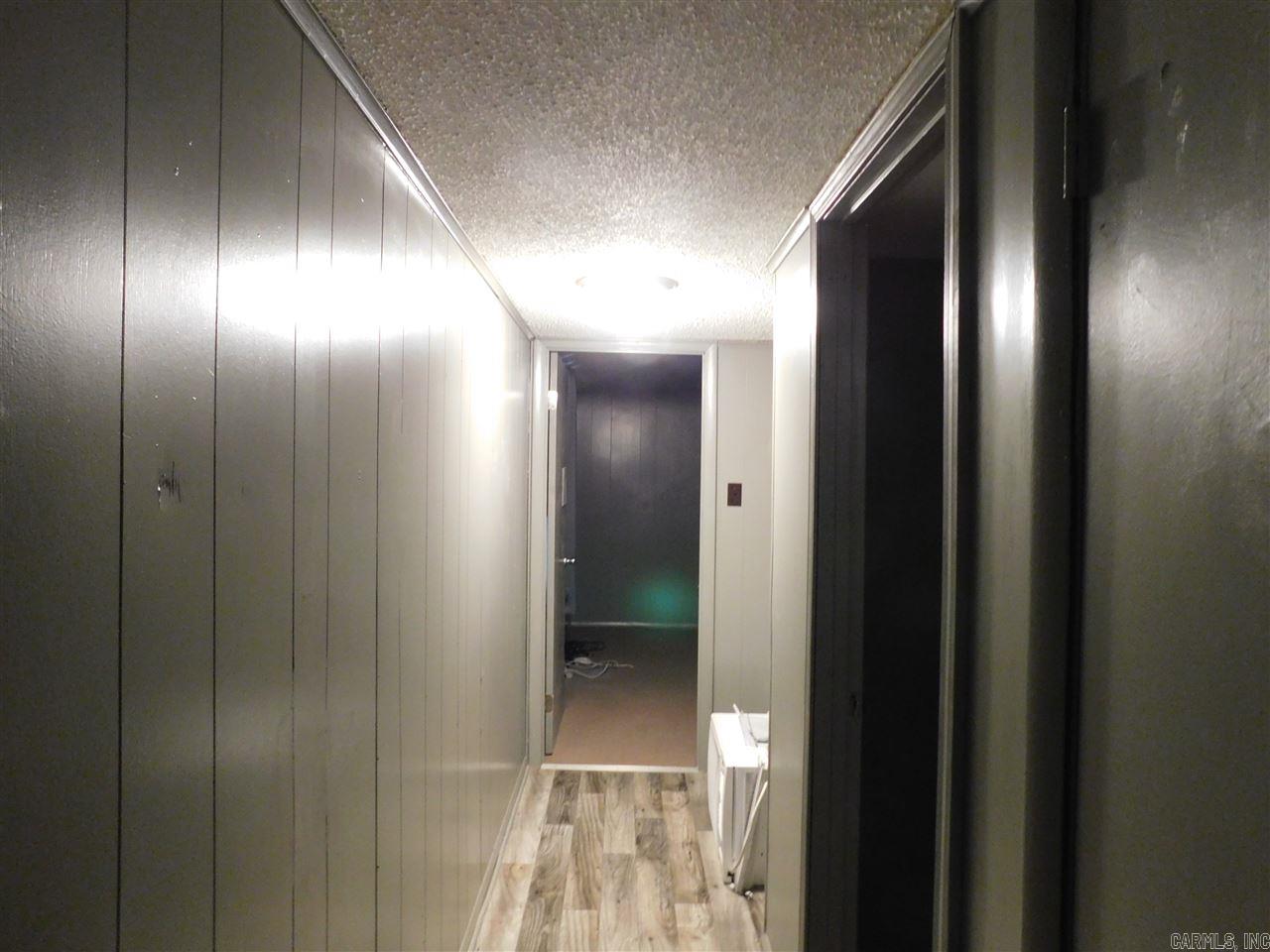 1N-13-17 - Residential Lease