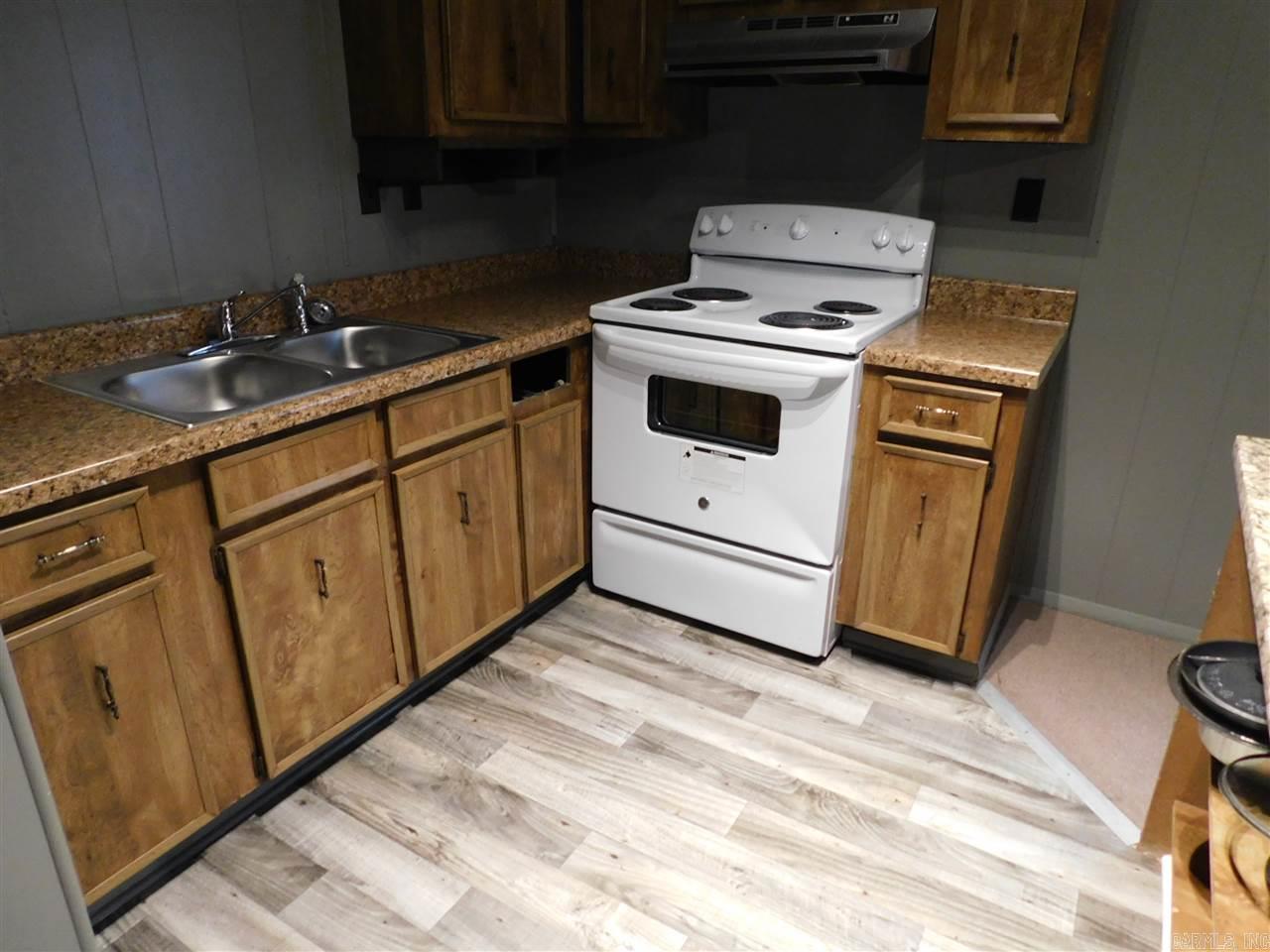 1N-13-17 - Residential Lease