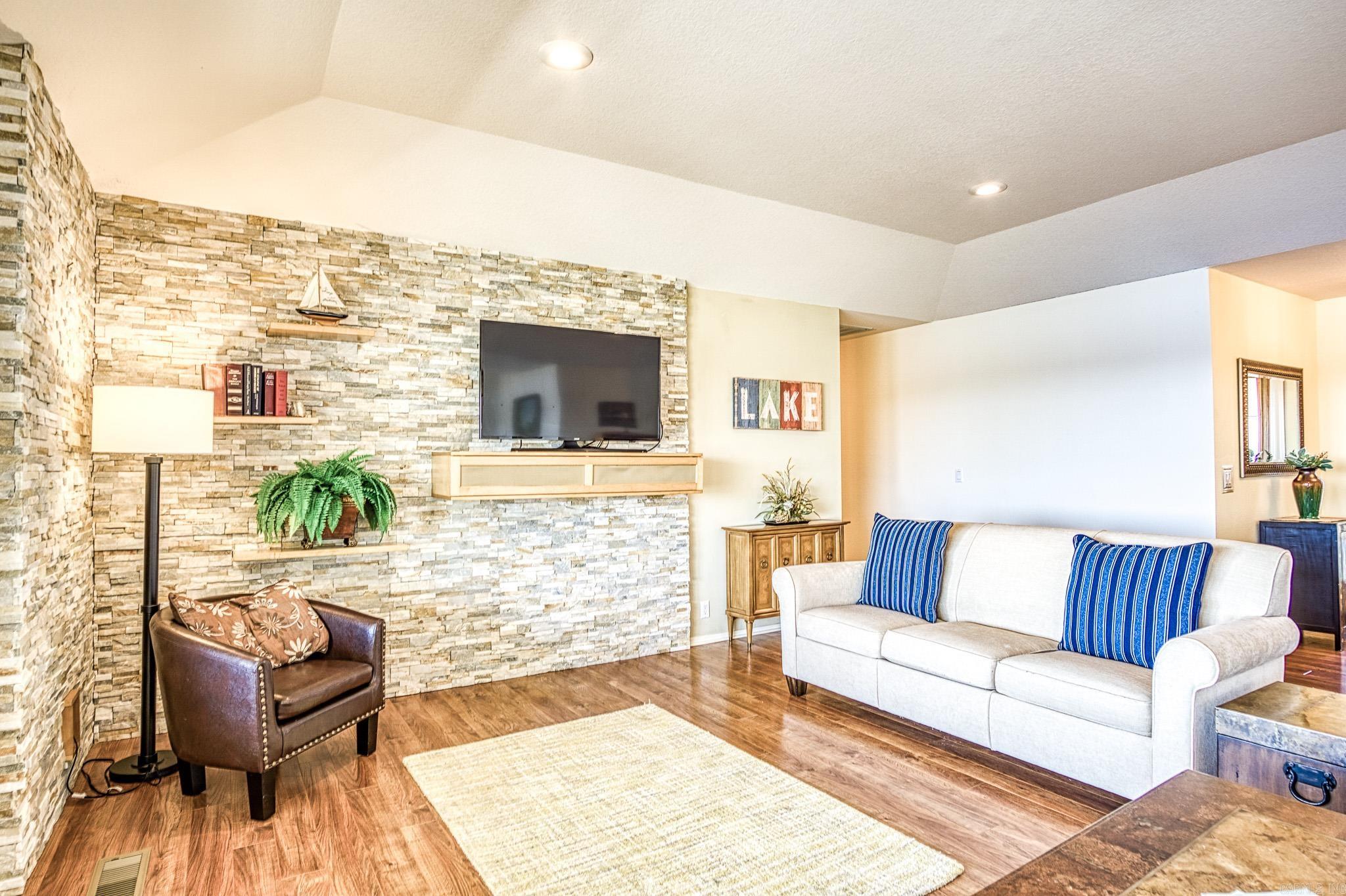 Coronado - Residential