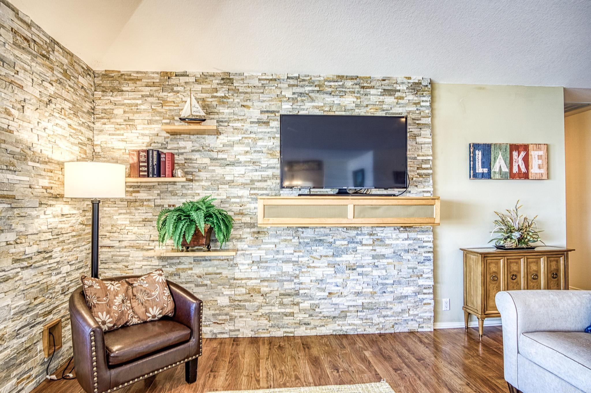 Coronado - Residential