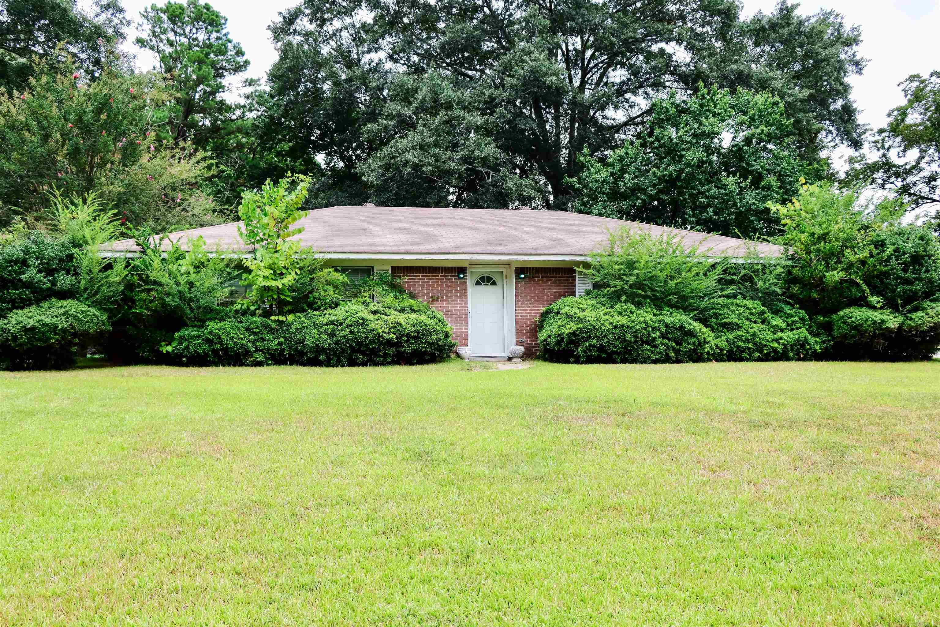 Calling all Investors! Huge opportunity for cosmetic fix and flip. 3 Bedroom 1 Bathroom Single-family home with 1874 sqft. This one is priced to sell, so don't miss out on this gem! Property is Sold As/Is. Where is.