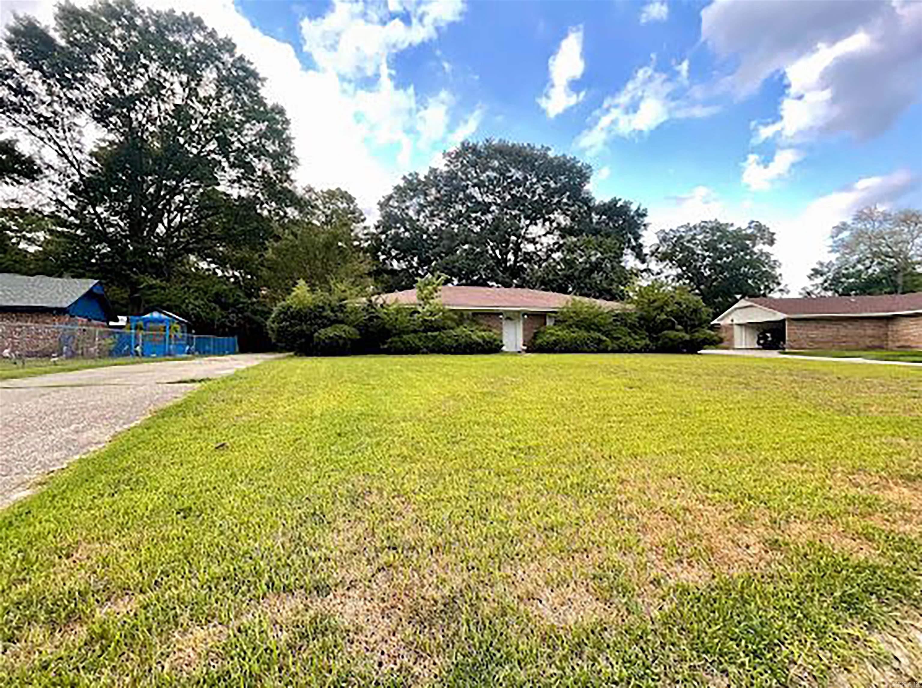 Cloverdale - Residential