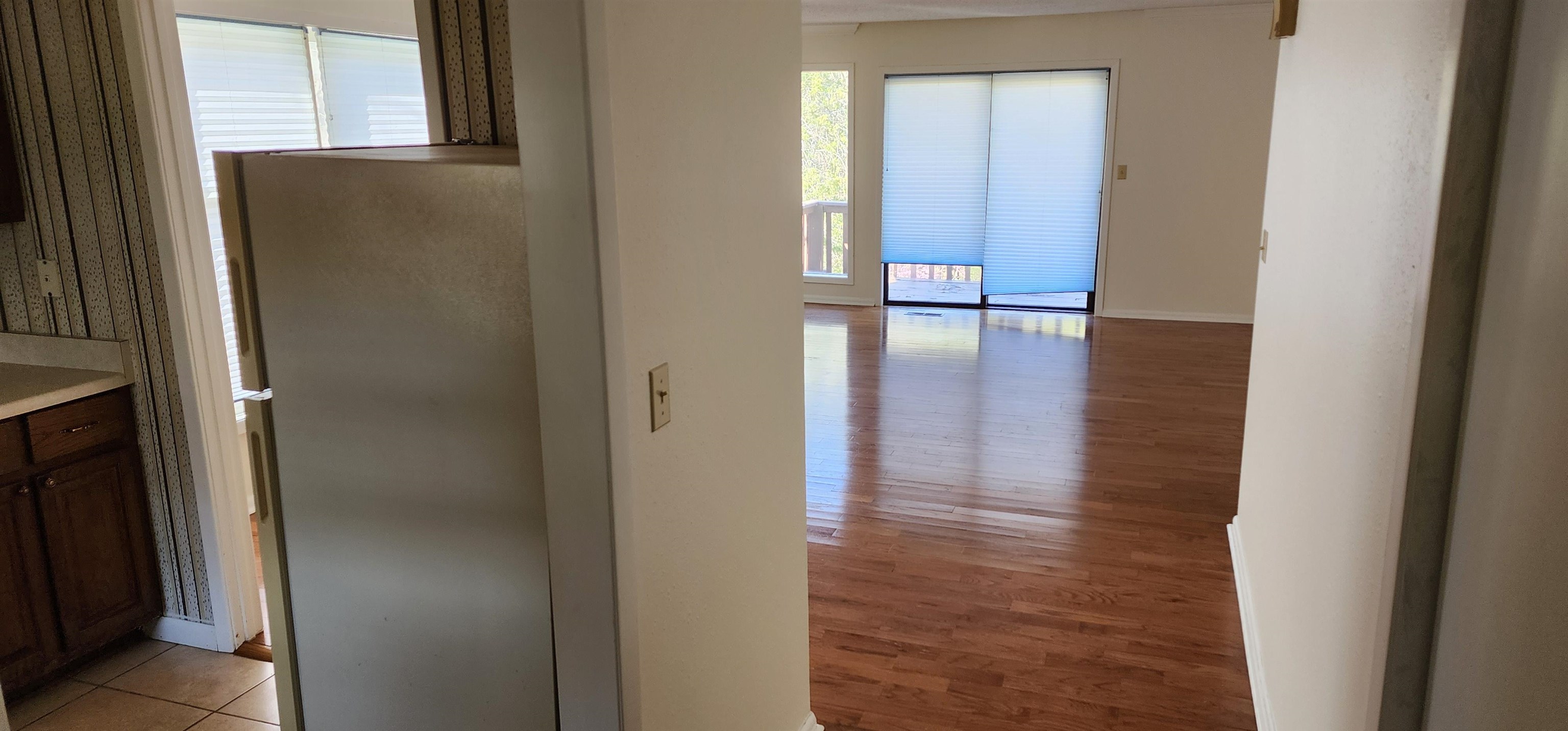 Townhouse 3rd - Residential Lease