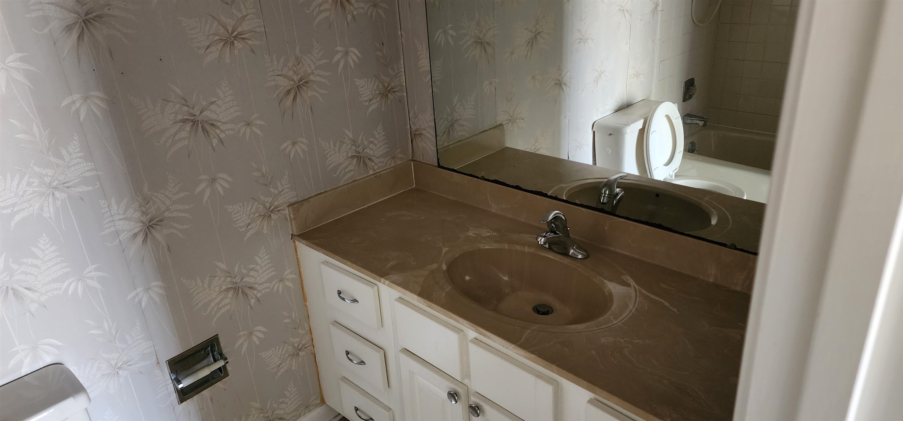 Townhouse 3rd - Residential Lease