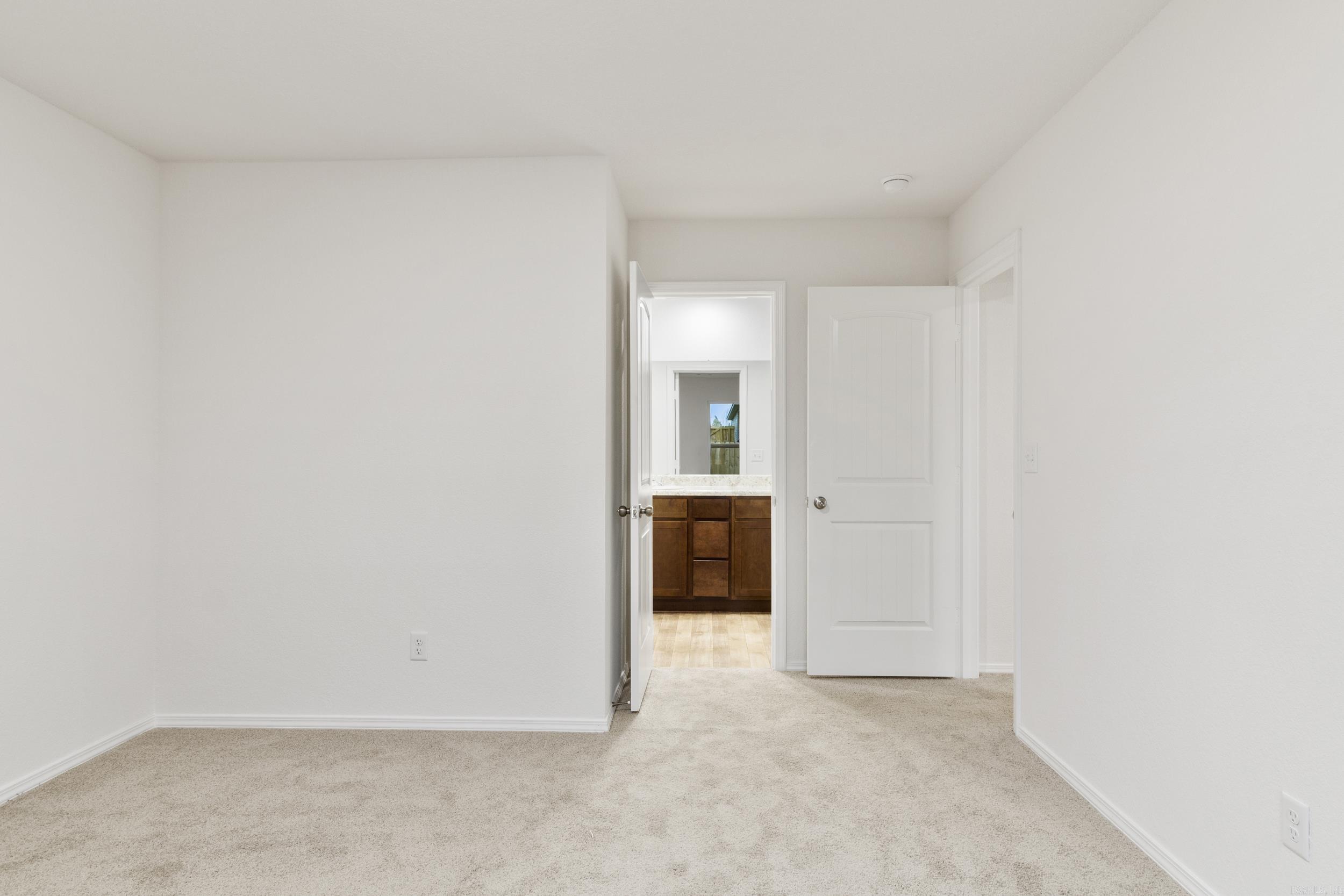 THE MEADOWS - Residential