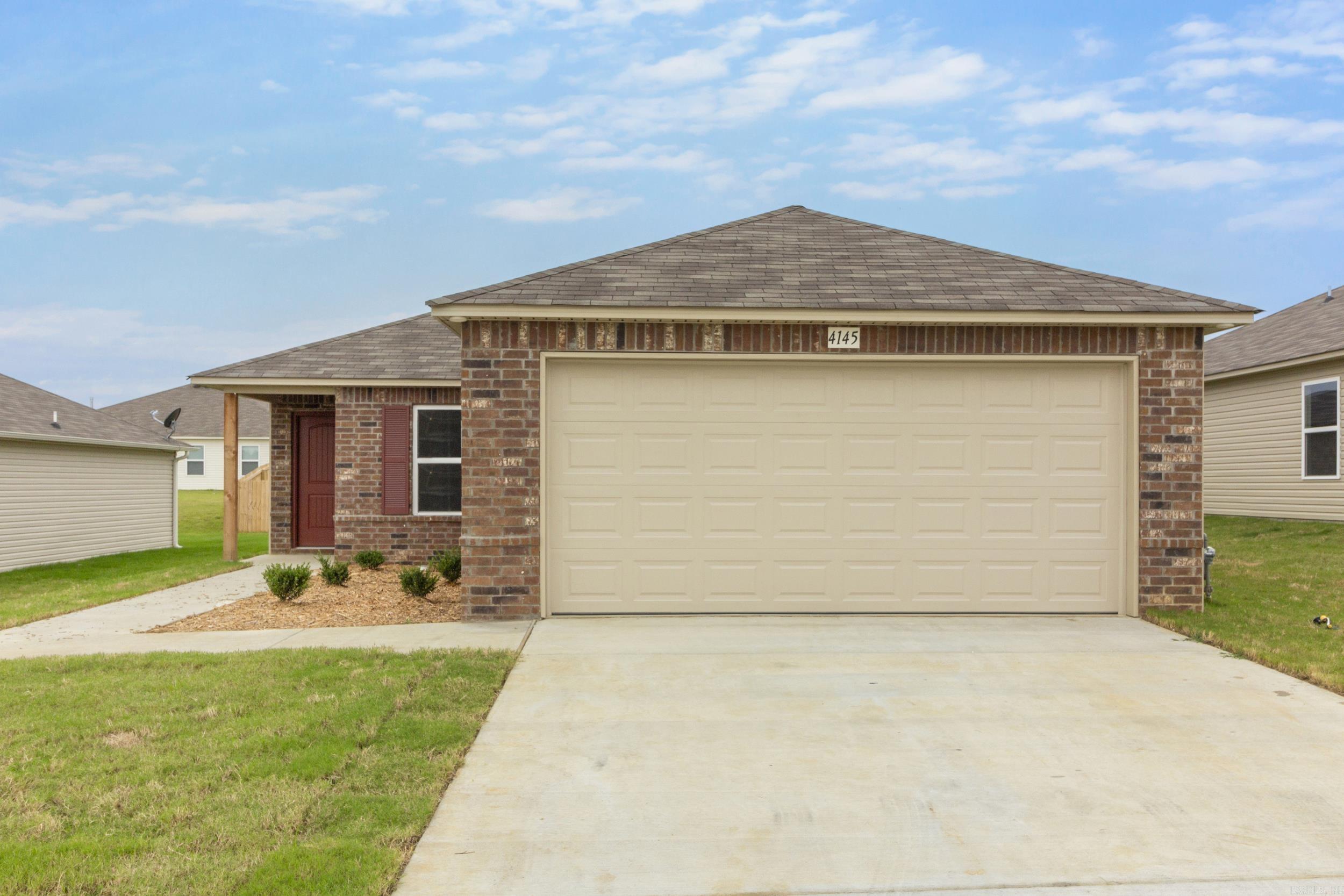 THE MEADOWS - Residential