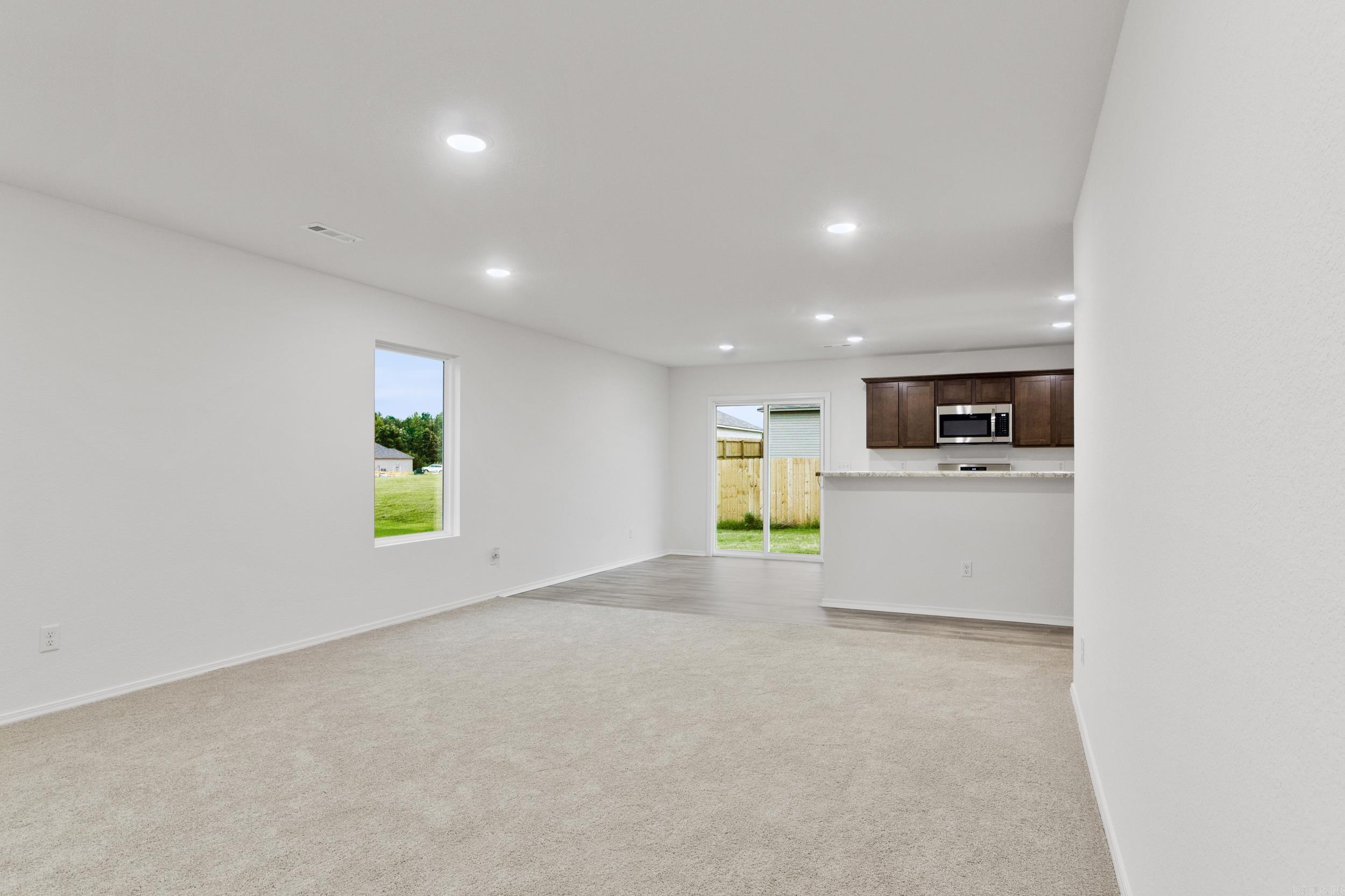 THE MEADOWS - Residential