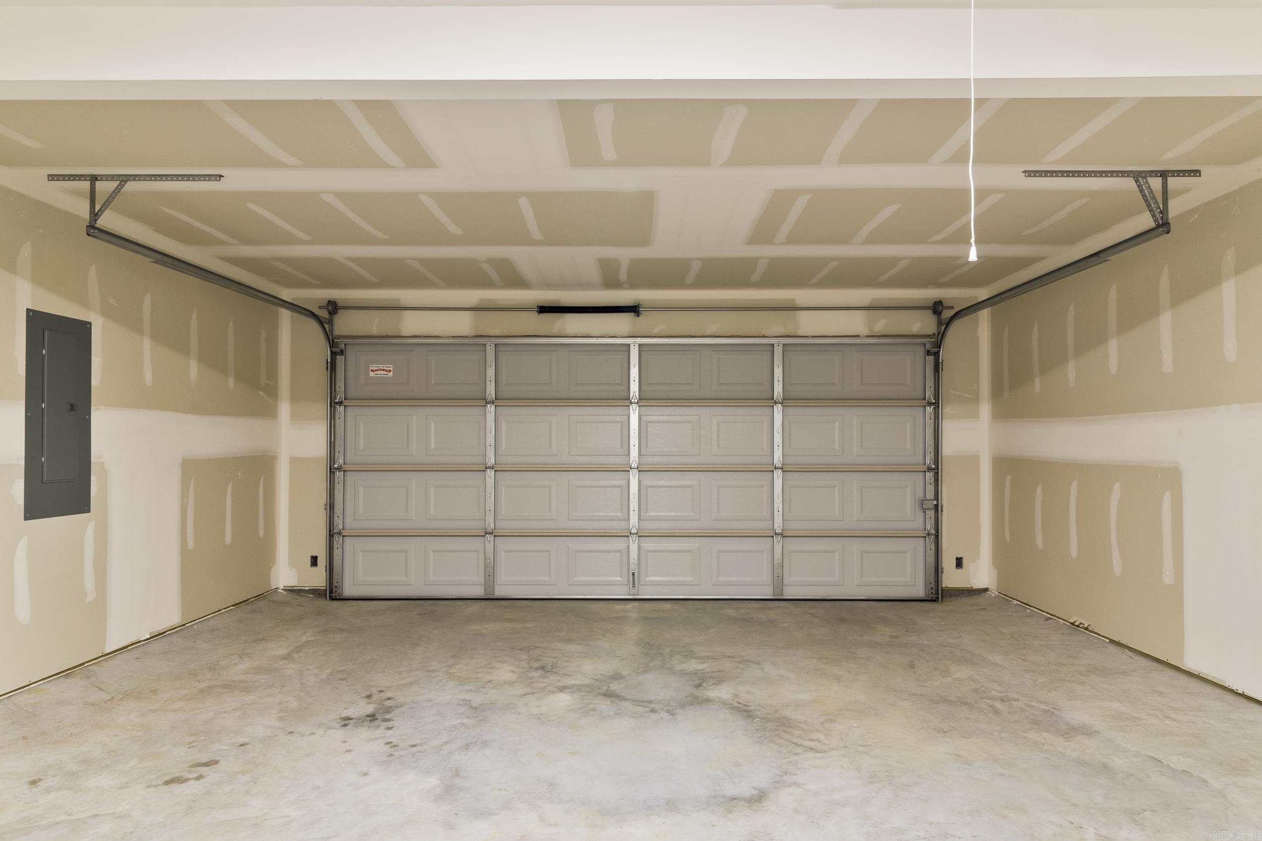 THE MEADOWS - Residential