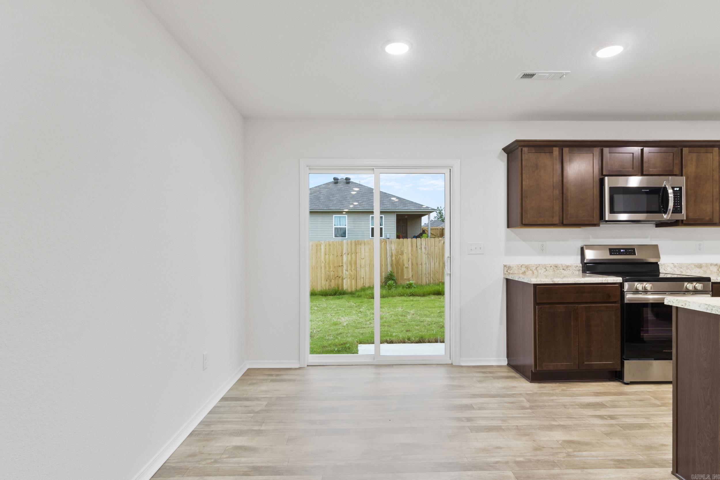 THE MEADOWS - Residential