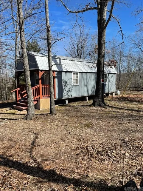 MLS: 25009738