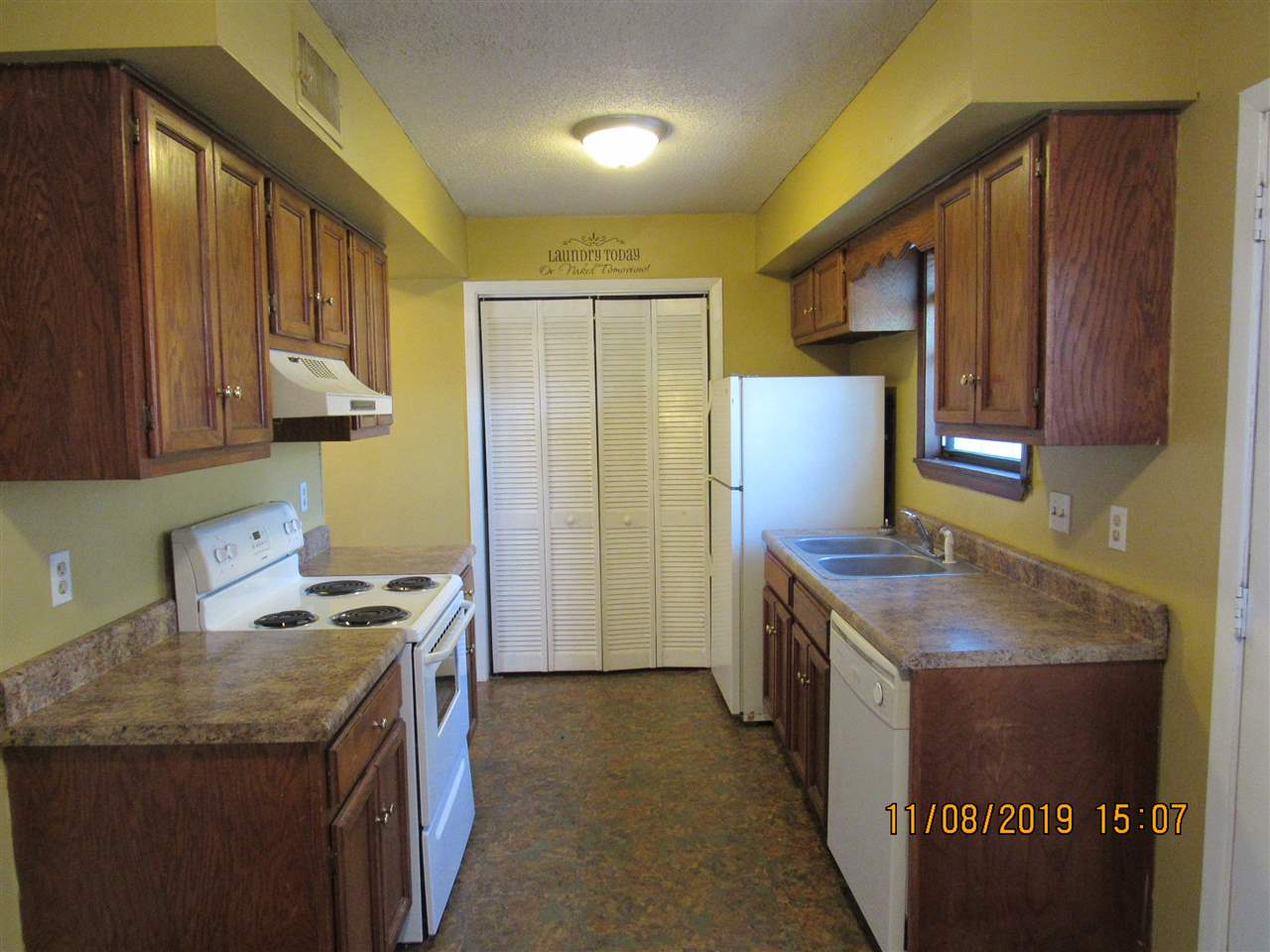 East Meadow - Residential Lease