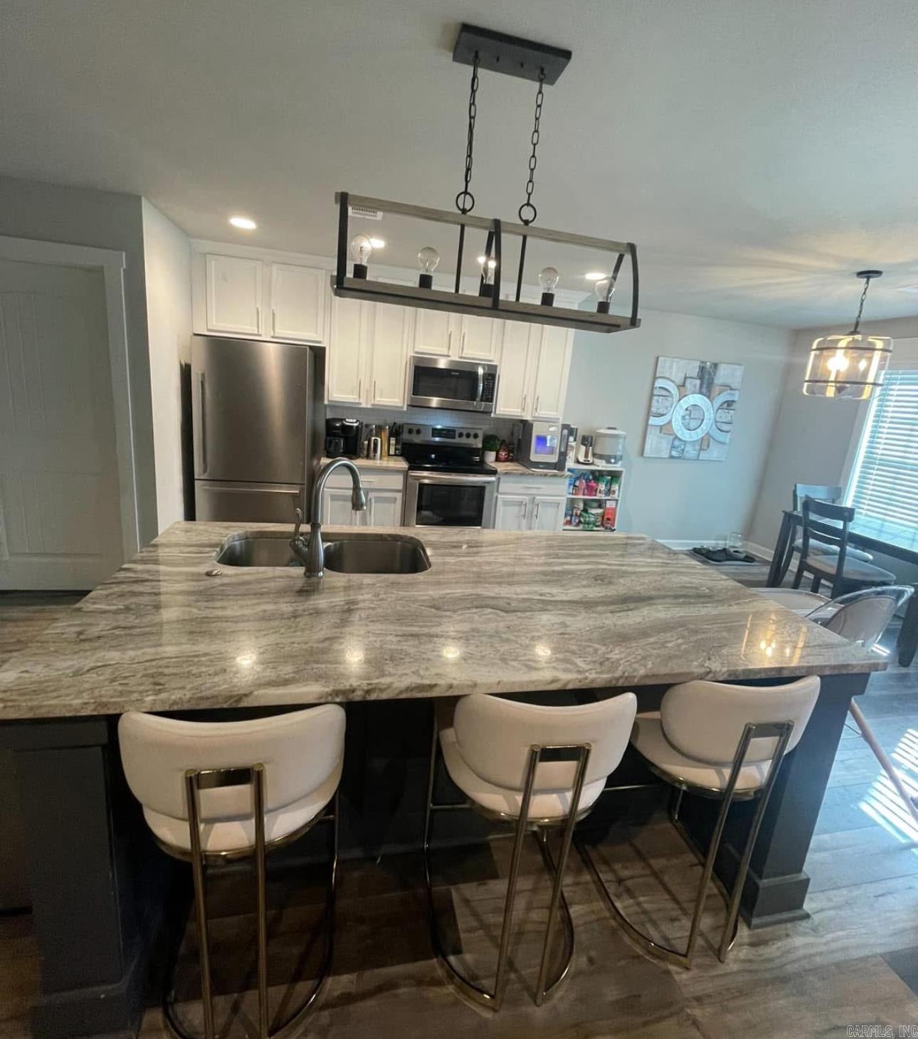 PLANTATION HILLS - Residential