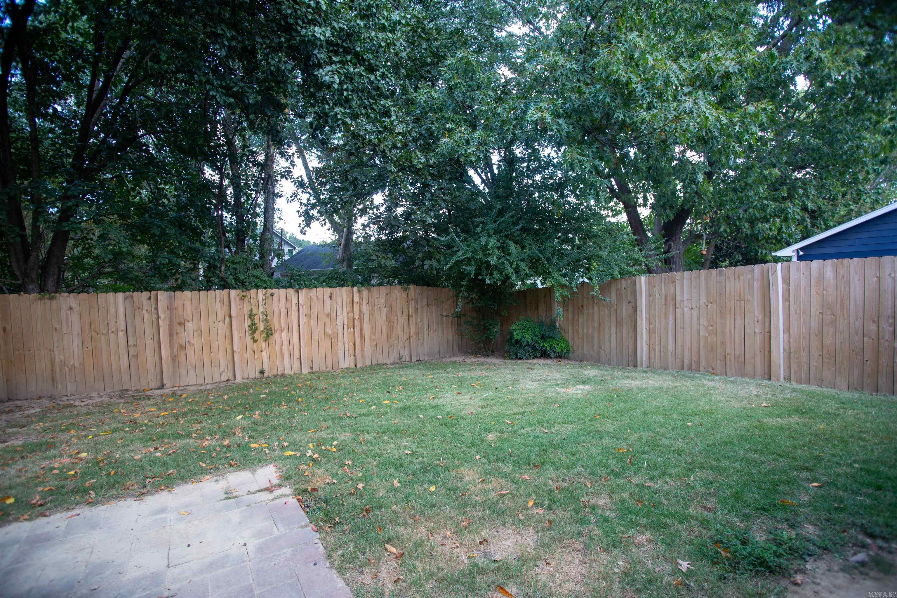 PARKWAY PLACE - Residential Lease