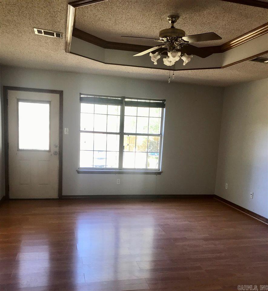 Parkview III - Residential Lease