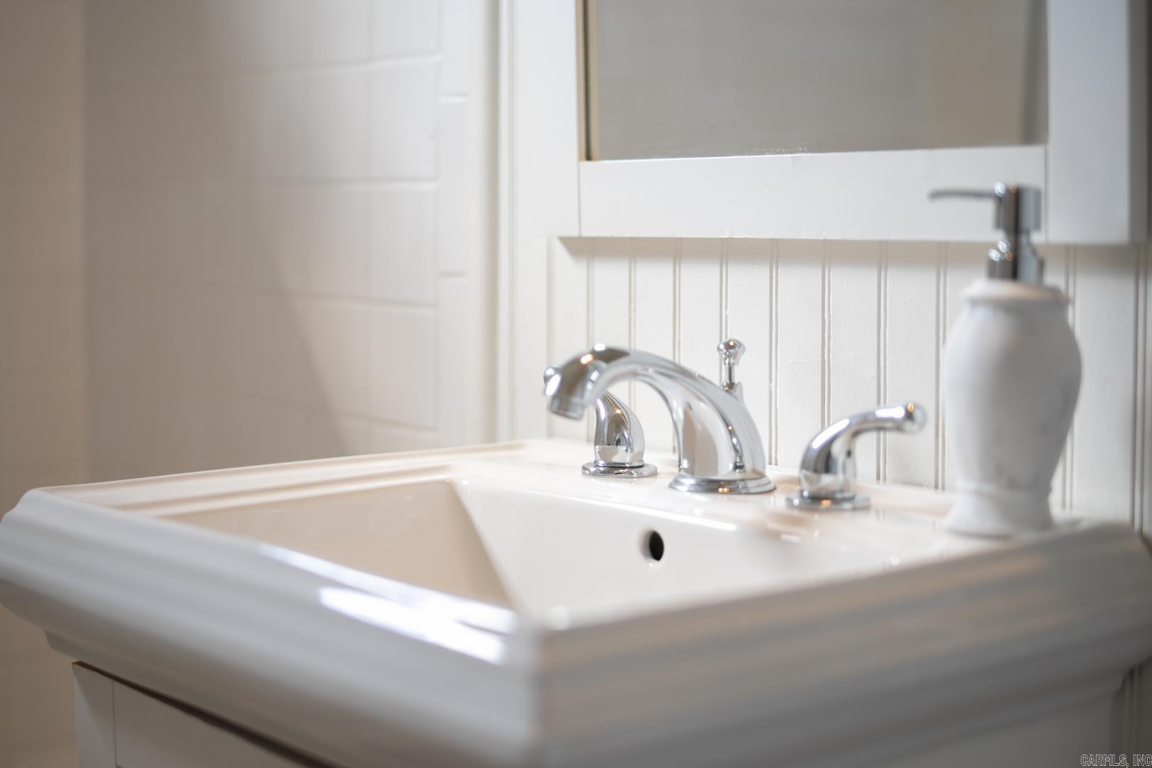 PULASKI HEIGHTS - Residential