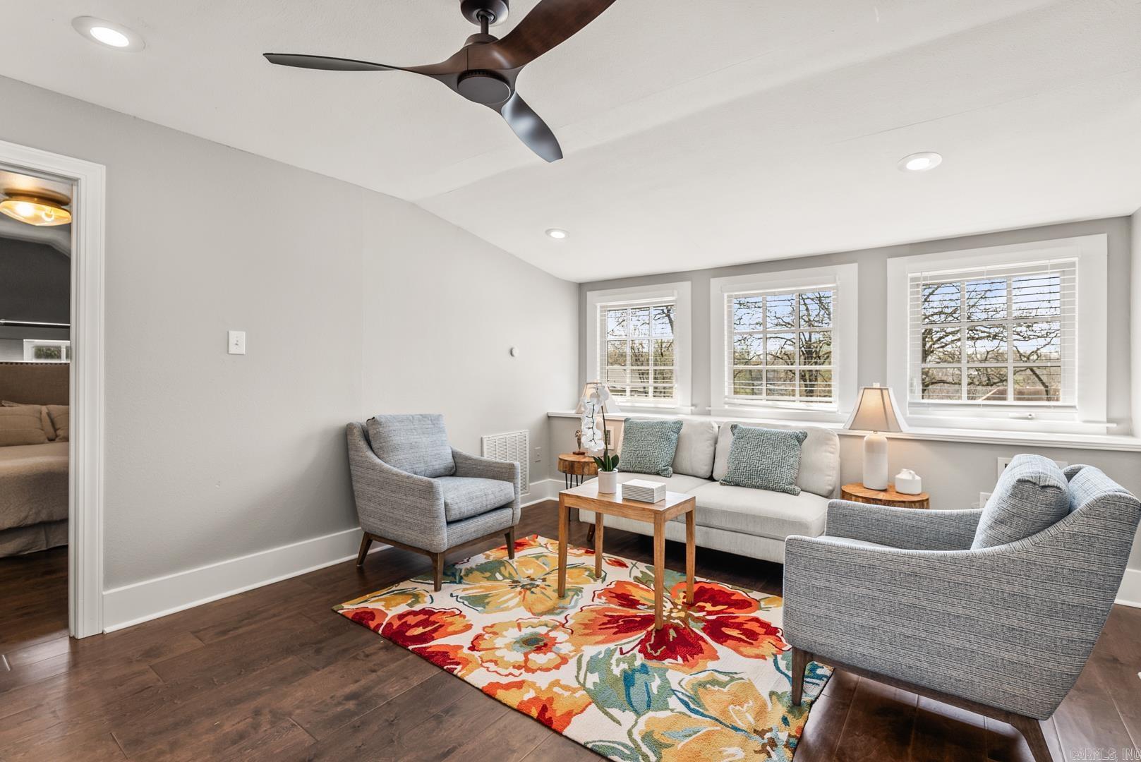 PULASKI HEIGHTS - Residential