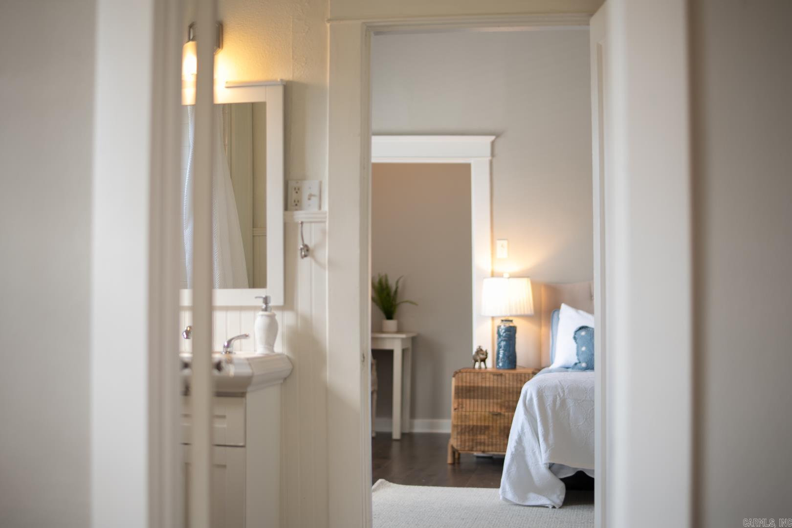 PULASKI HEIGHTS - Residential