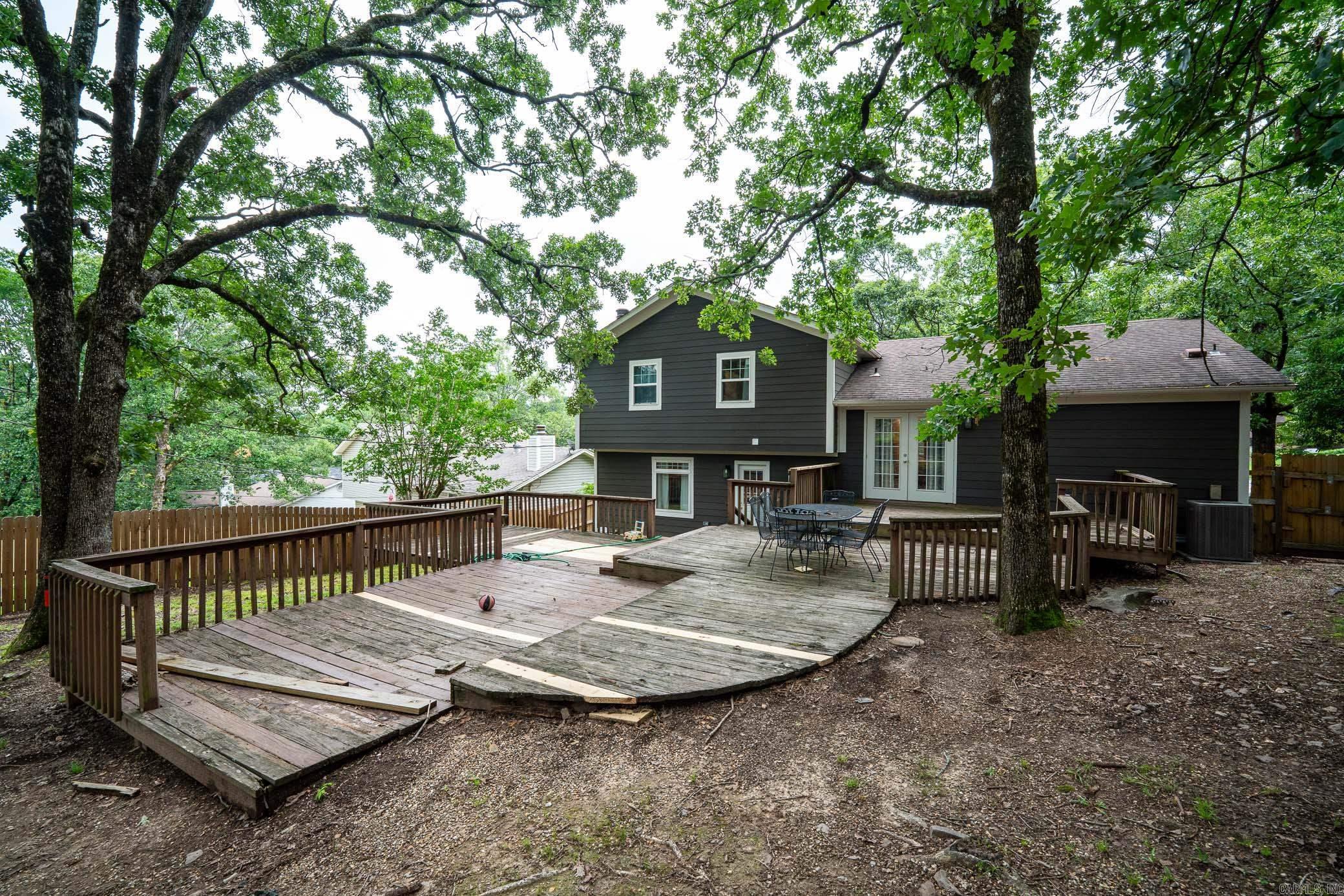 PLEASANT VIEW - Residential