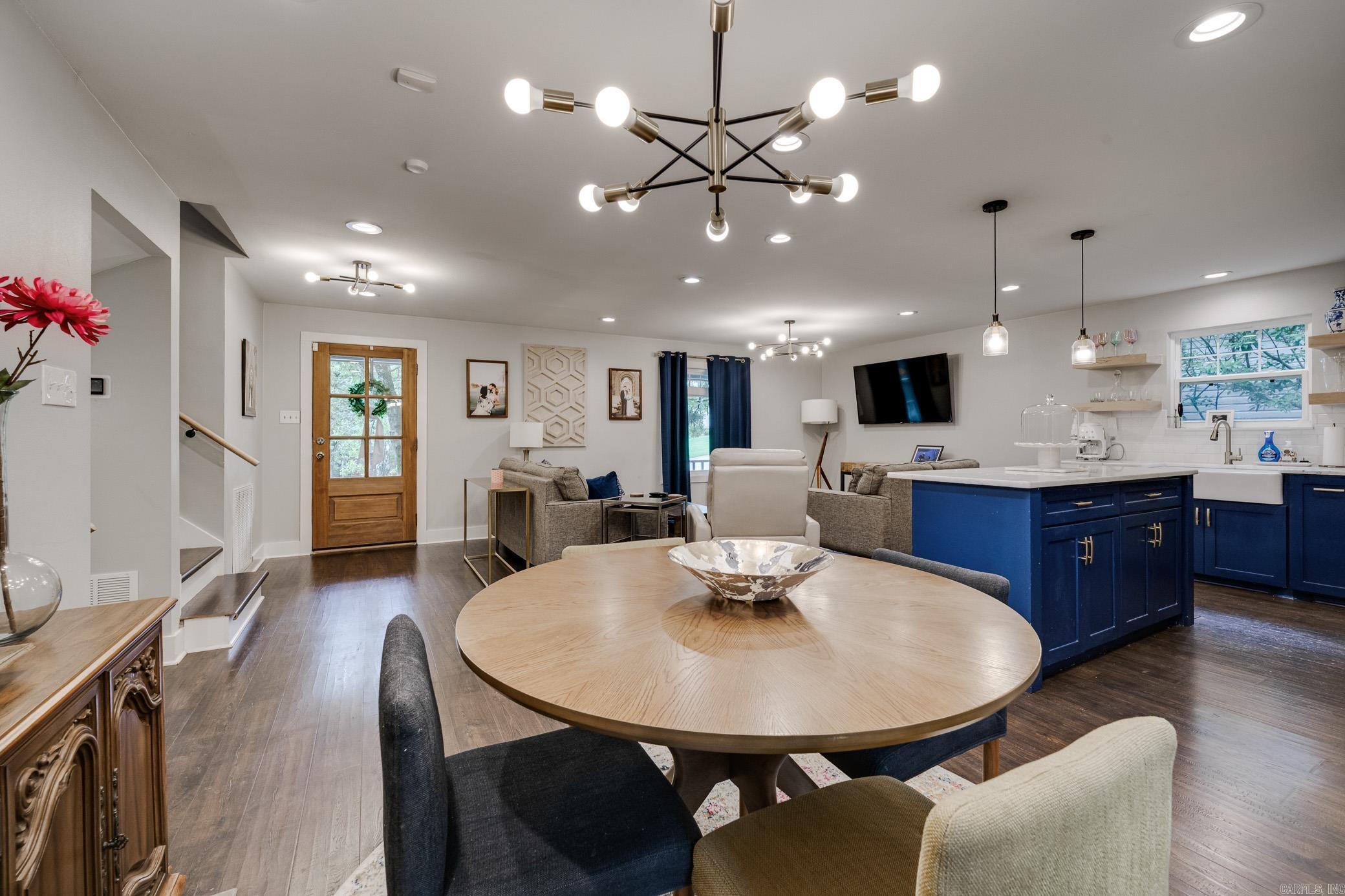 PLEASANT VIEW - Residential