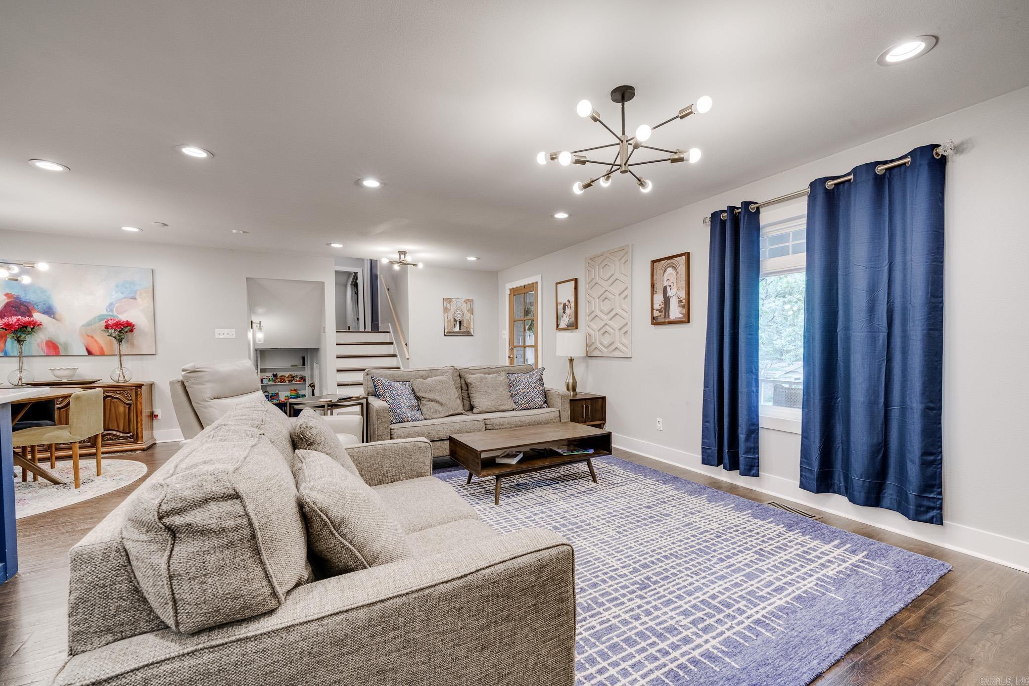 PLEASANT VIEW - Residential