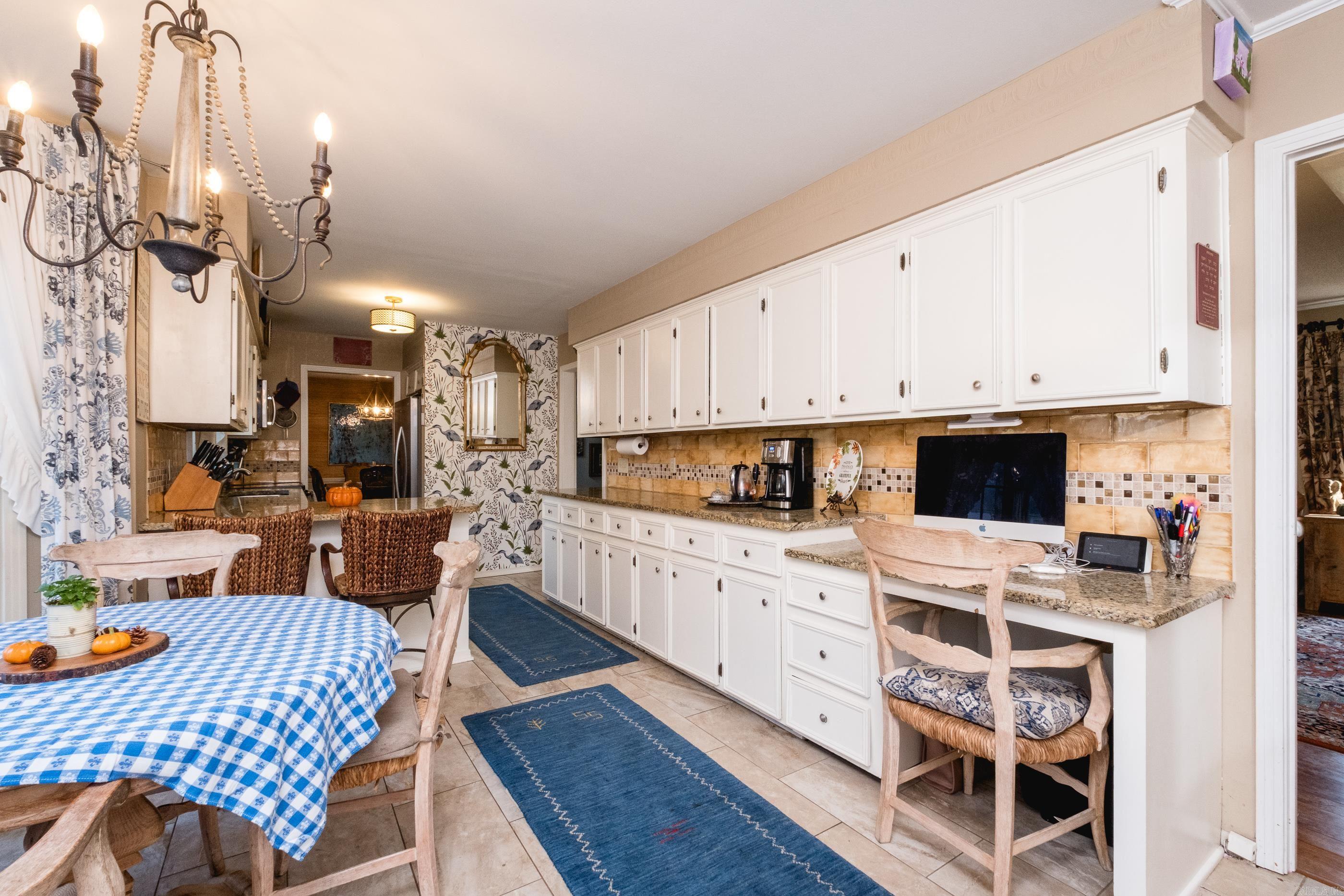 PLEASANT VALLEY - Residential