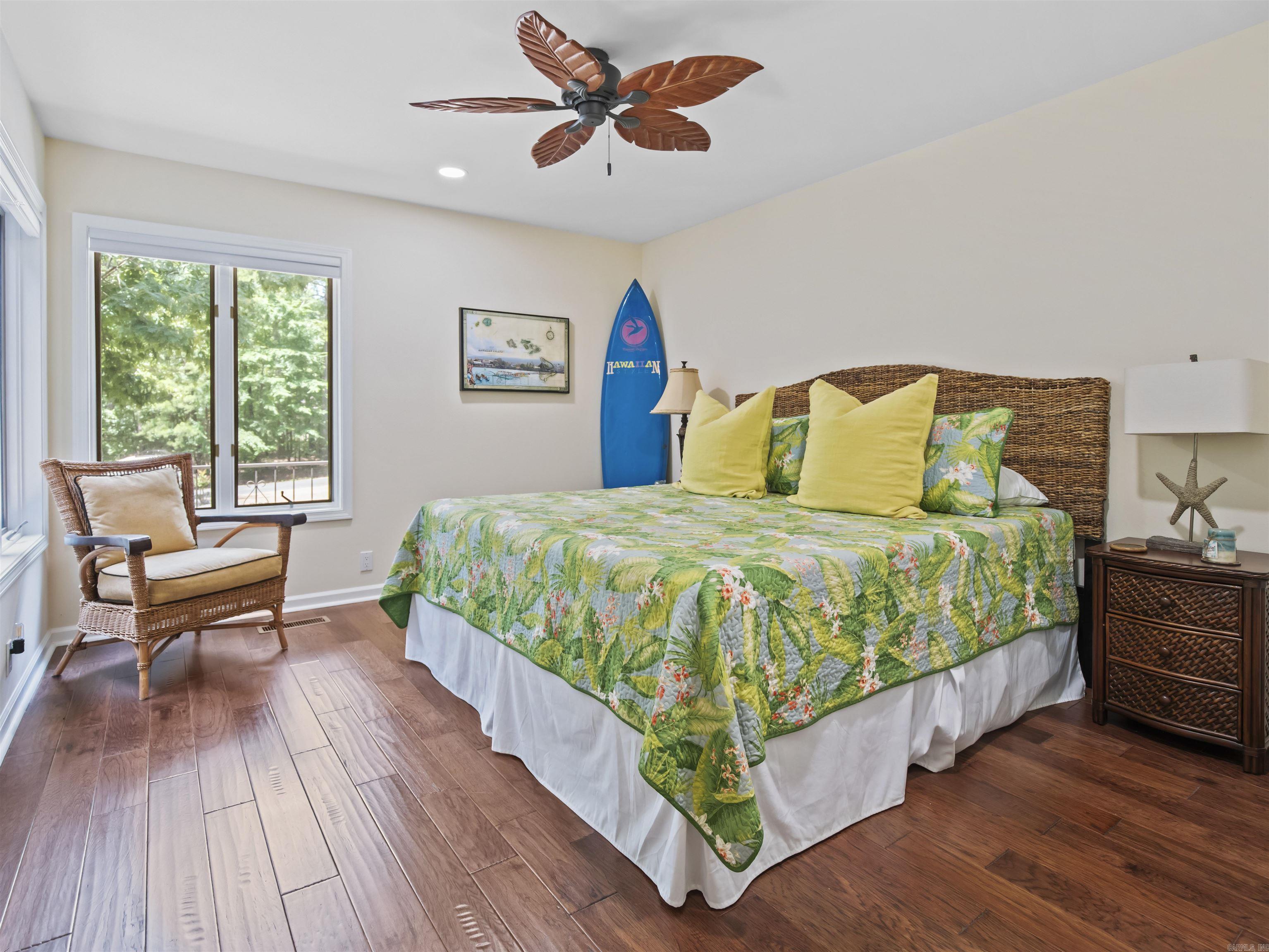 Ponce De Leon - Residential